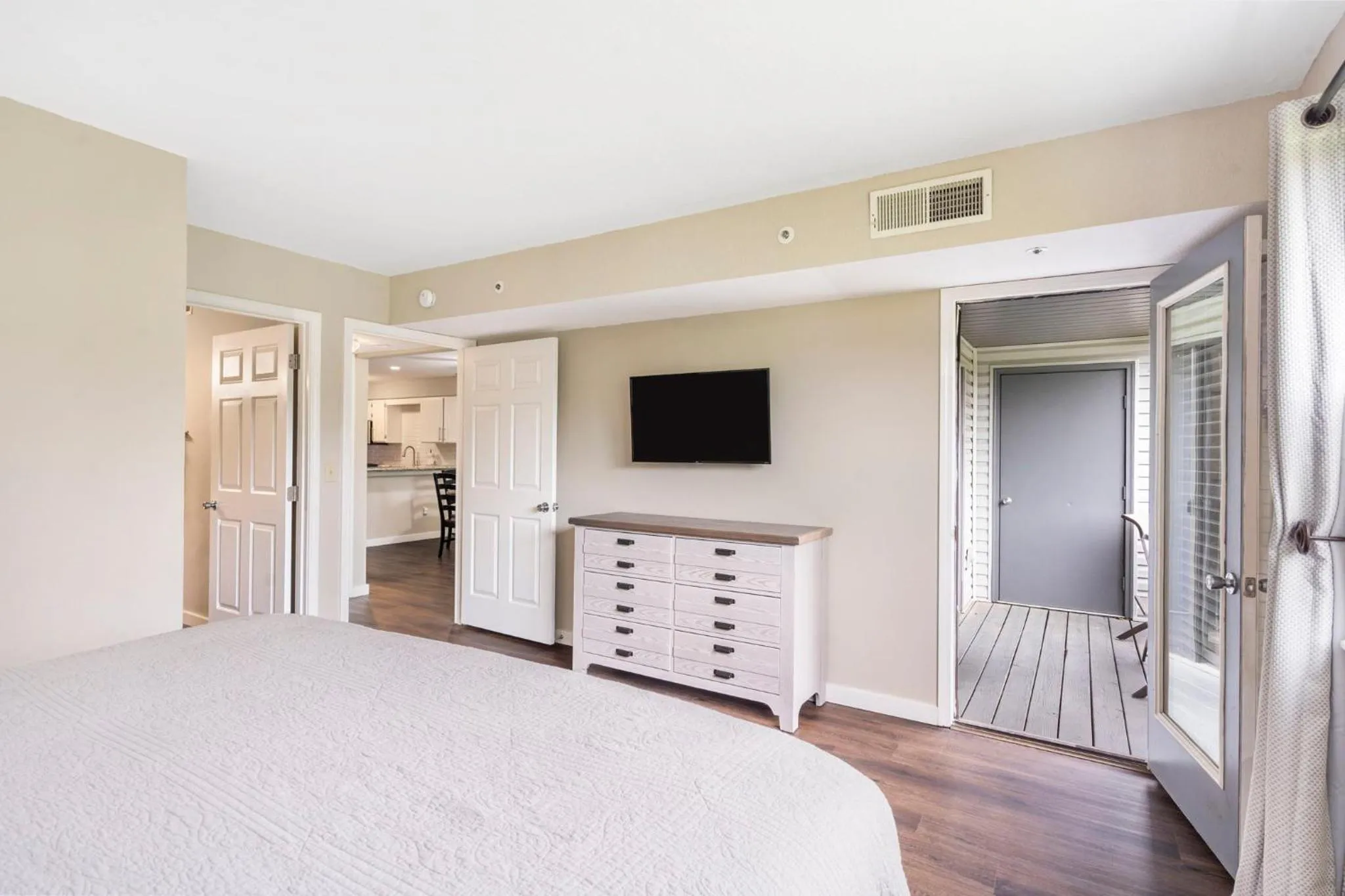 Bedroom, Bed in Branson Getaway, Pools, Hot Tub & Lake Access