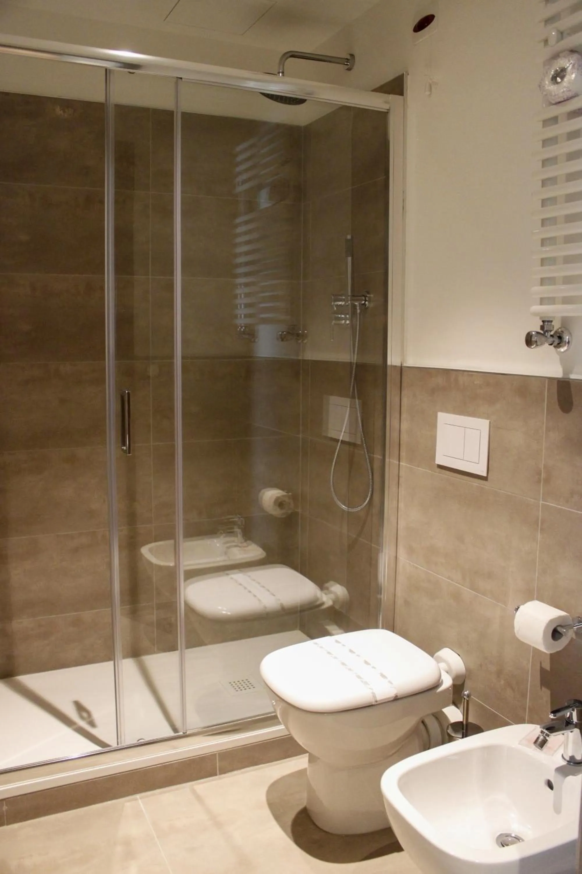 Bathroom in Best Quality Hotel Politecnico