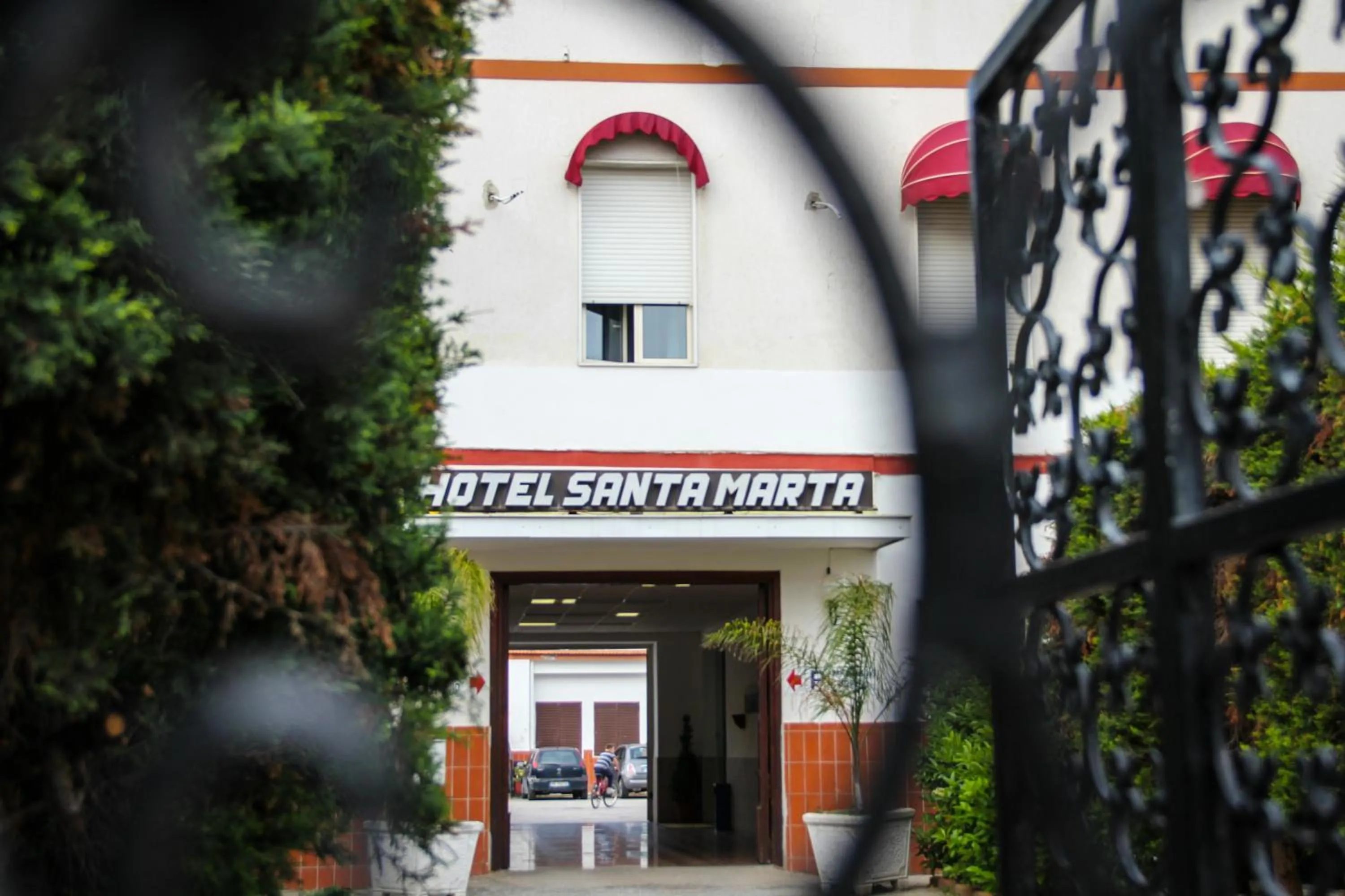 Facade/entrance in Hotel Santa Marta
