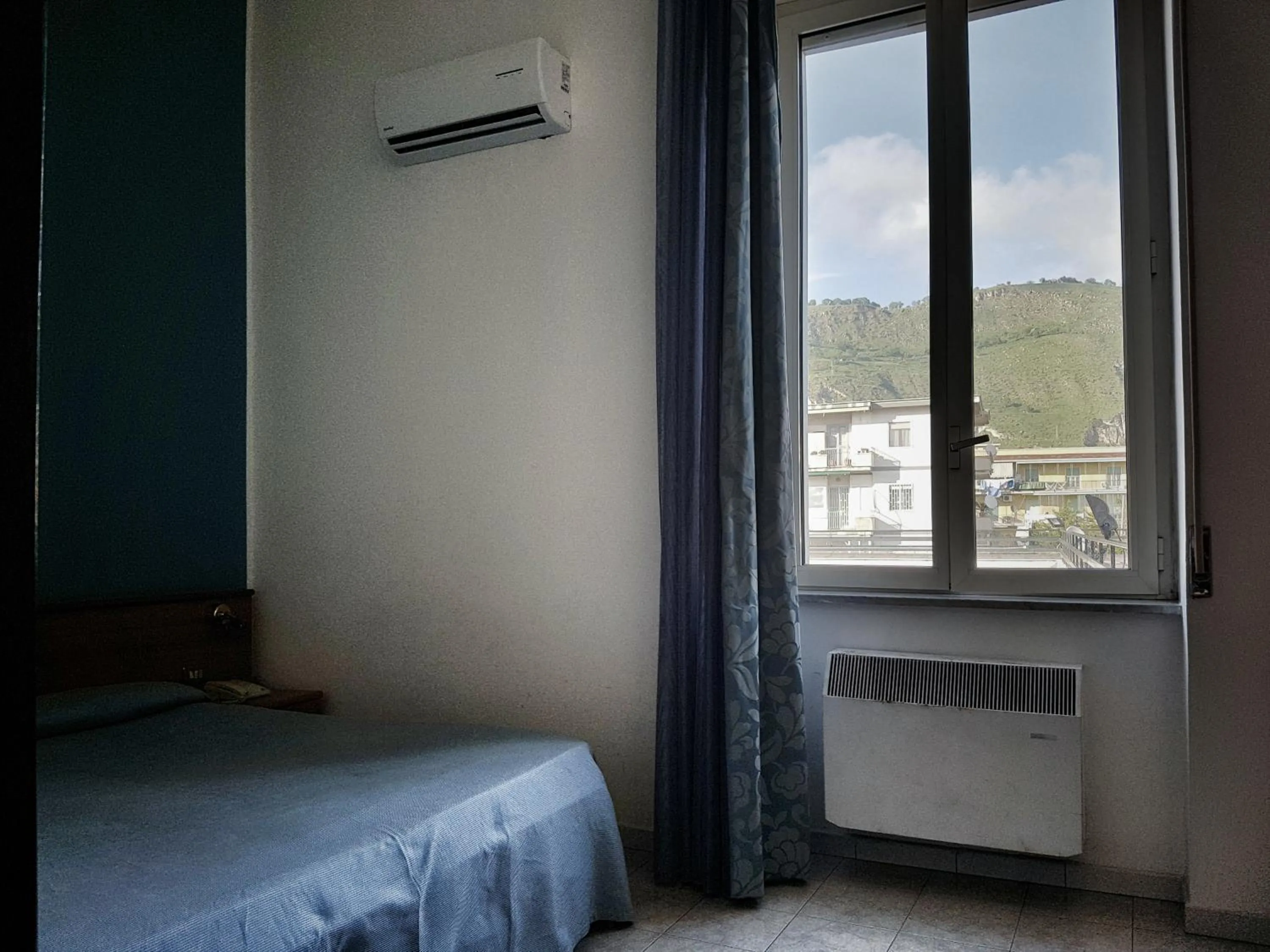 Bed in Hotel Santa Marta