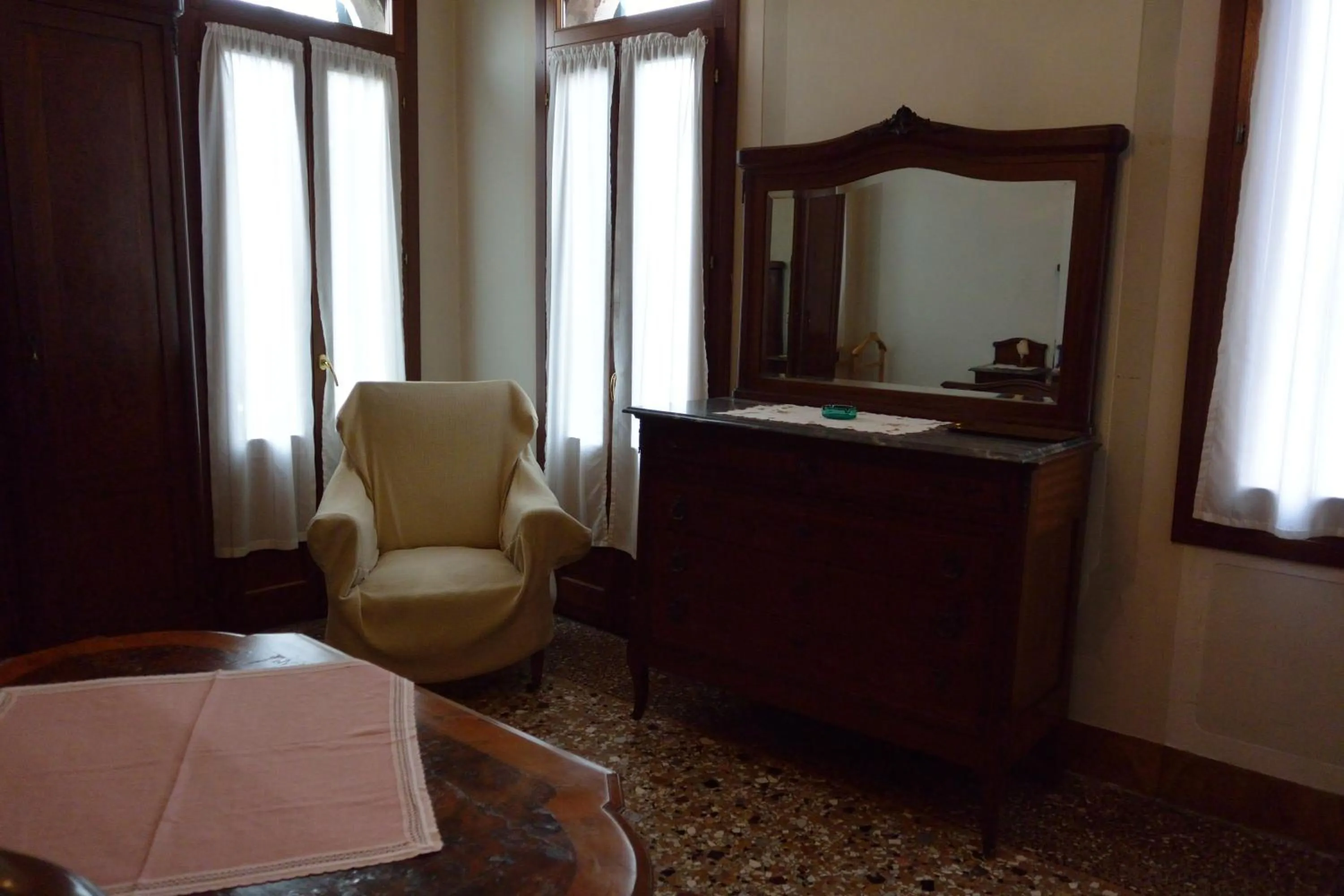 Seating area in Pensione Seguso