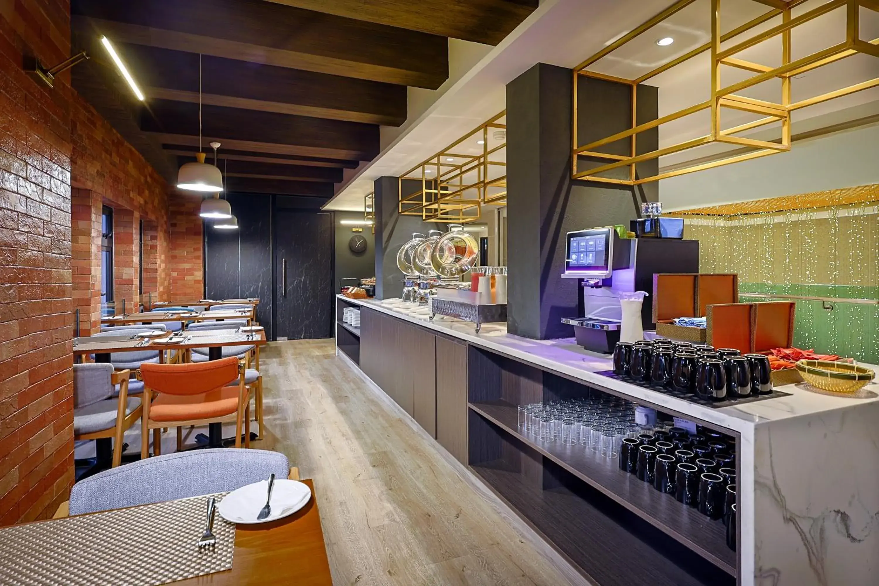 Restaurant/places to eat in Santa Grand Classic Kuala Lumpur, Chinatown Restaurant/places to eat in Santa Grand Classic Kuala Lumpur, Chinatown