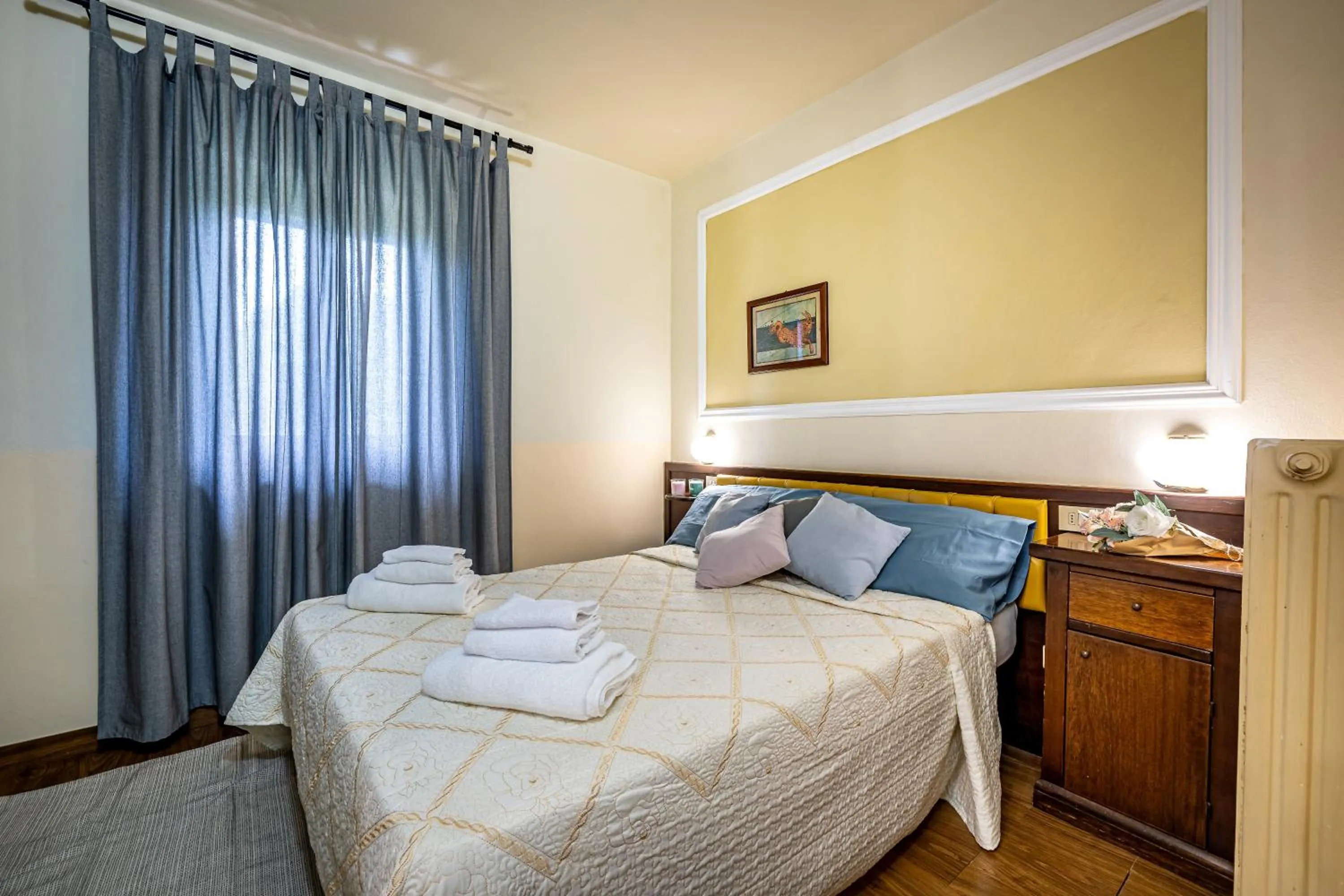 Bed in Hotel Minerva