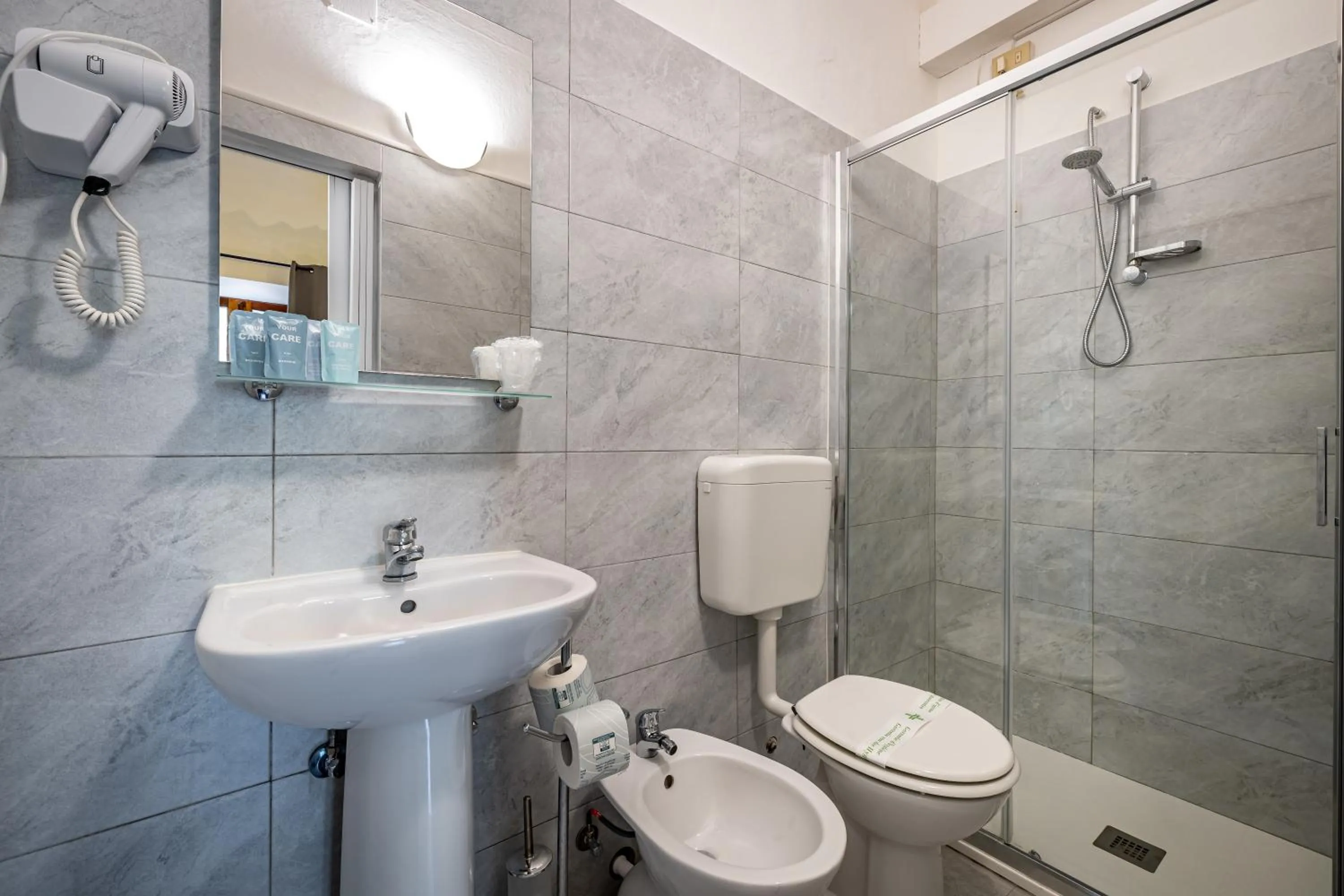 Bathroom in Hotel Minerva