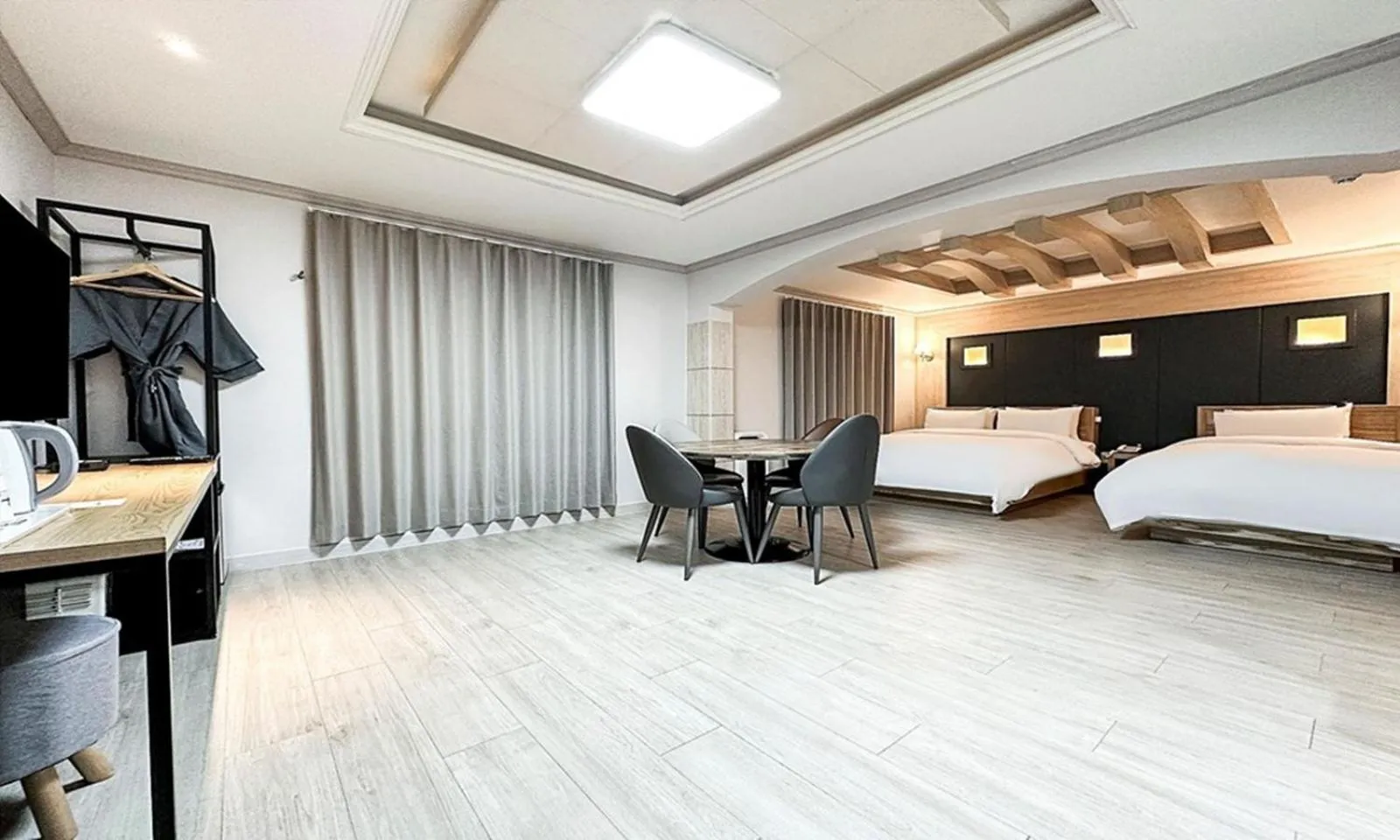 Bed in Gumi time hotel