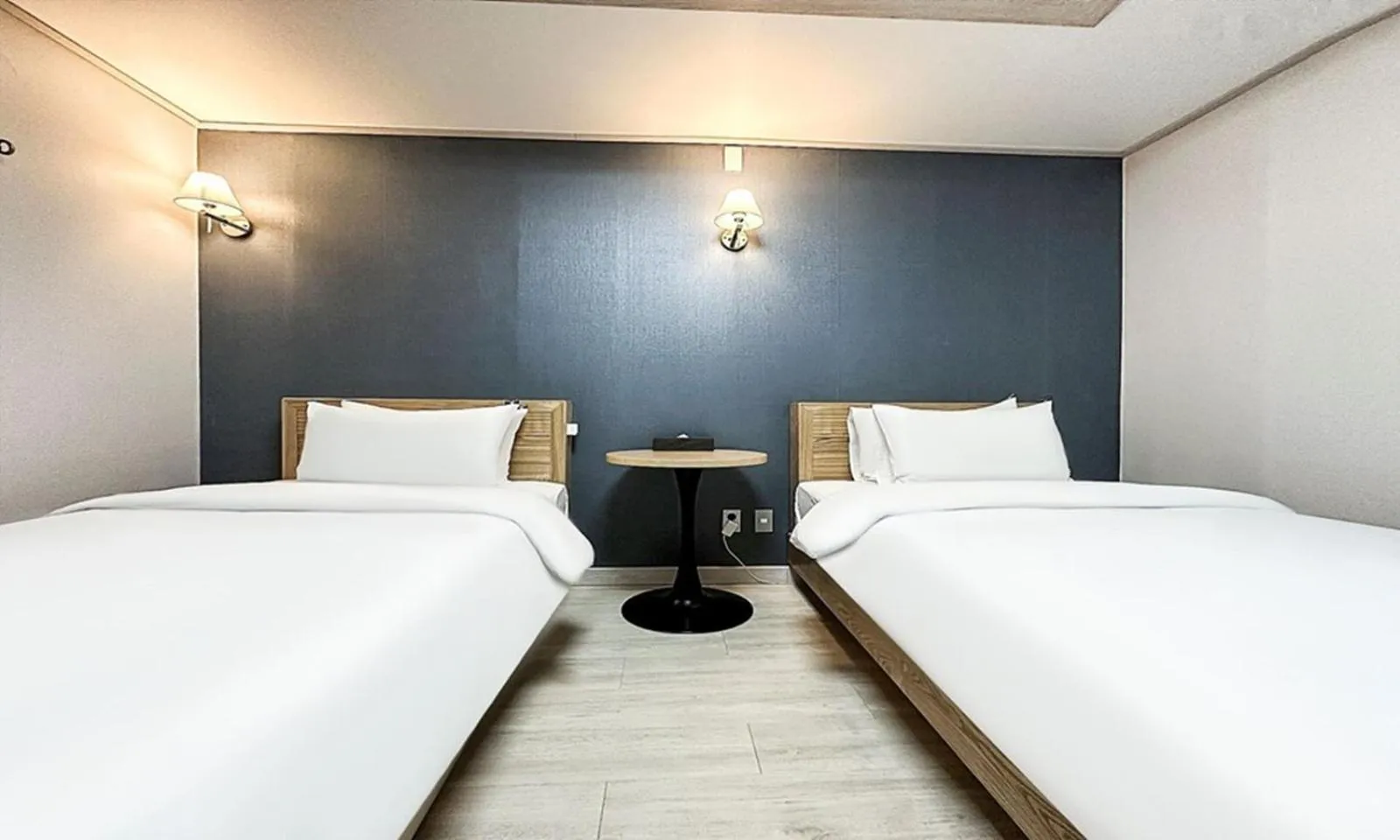 Bed in Gumi time hotel