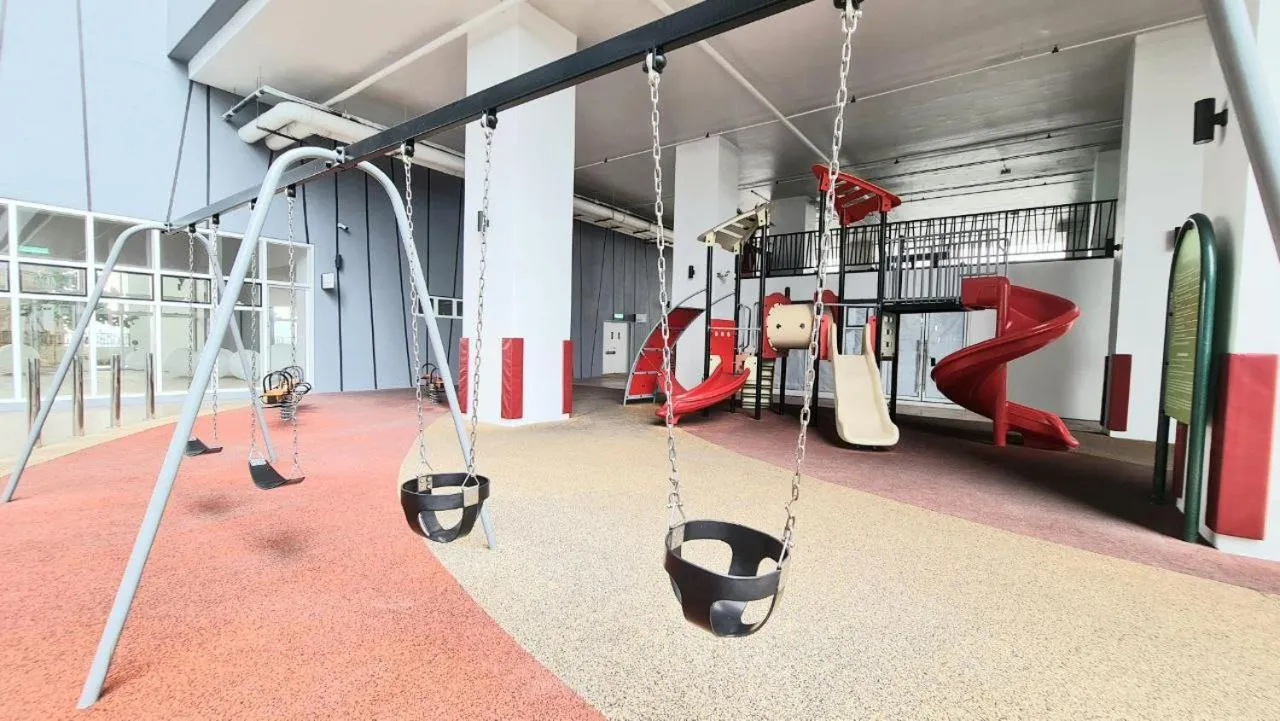 Children play ground in Shoppingmall condo sri petaling, Near Bukit jalil 1