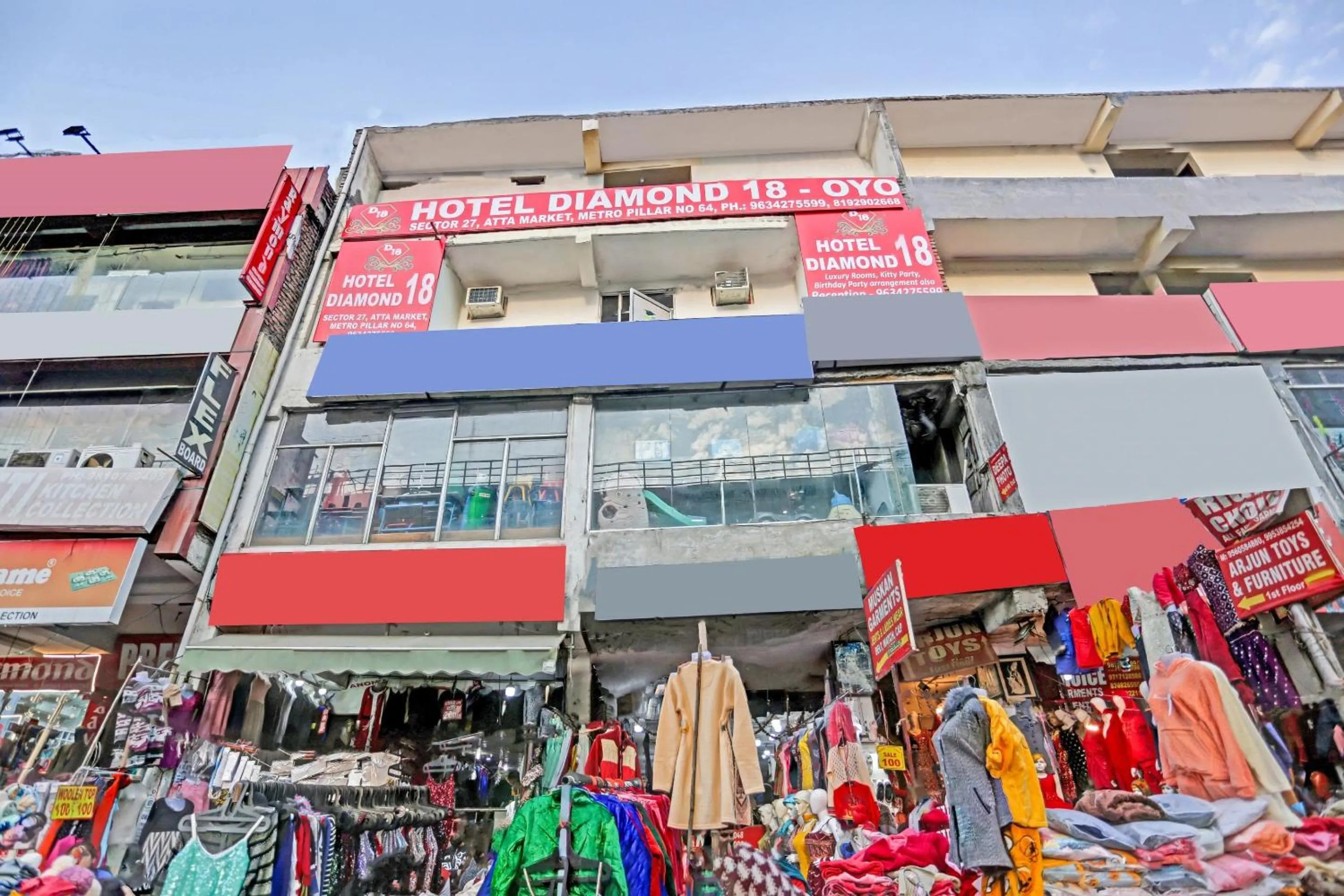 Facade/entrance in Capital O Diamond 18 Near Worlds Of Wonder