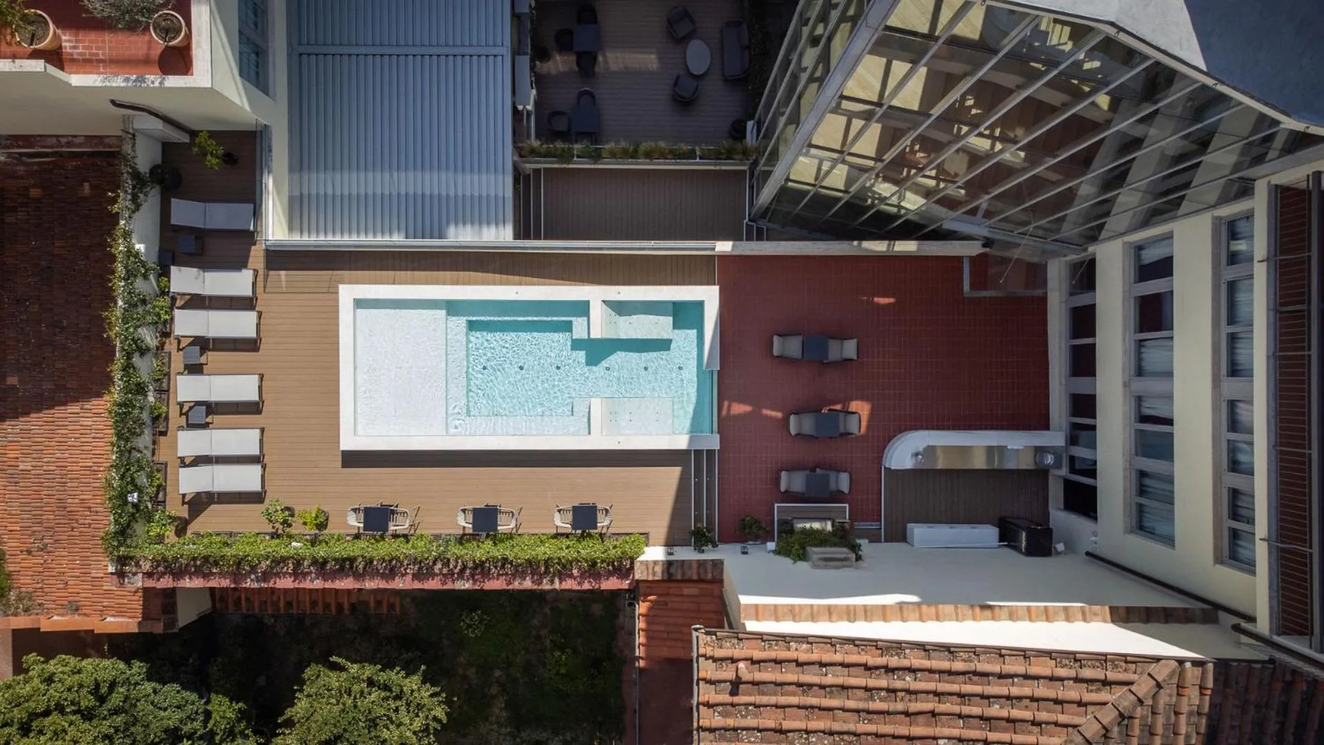 Pool view in iQ Hotel Firenze