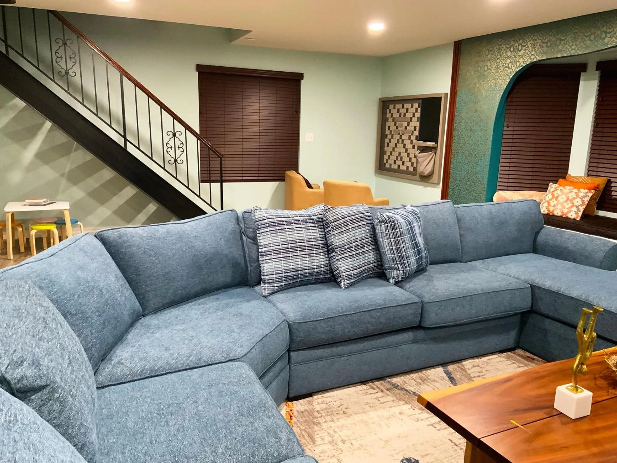 Living room in Buddha Mansion Luxury Resort - 8BR Modern, HotTub, Huge pool, Sauna, BBQ grill, Game Room