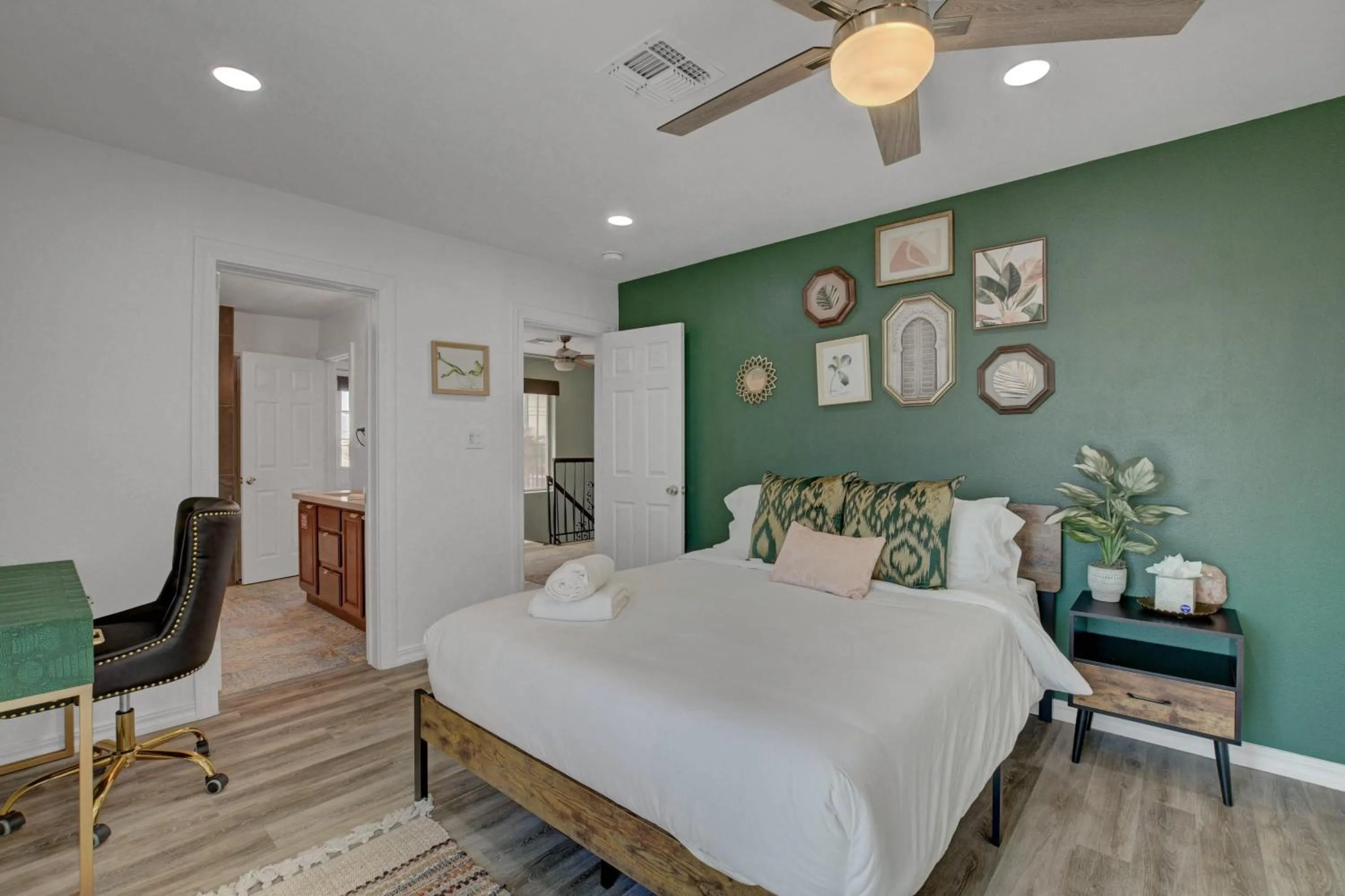 Bed in Buddha Mansion Luxury Resort - 8BR Modern, HotTub, Huge pool, Sauna, BBQ grill, Game Room