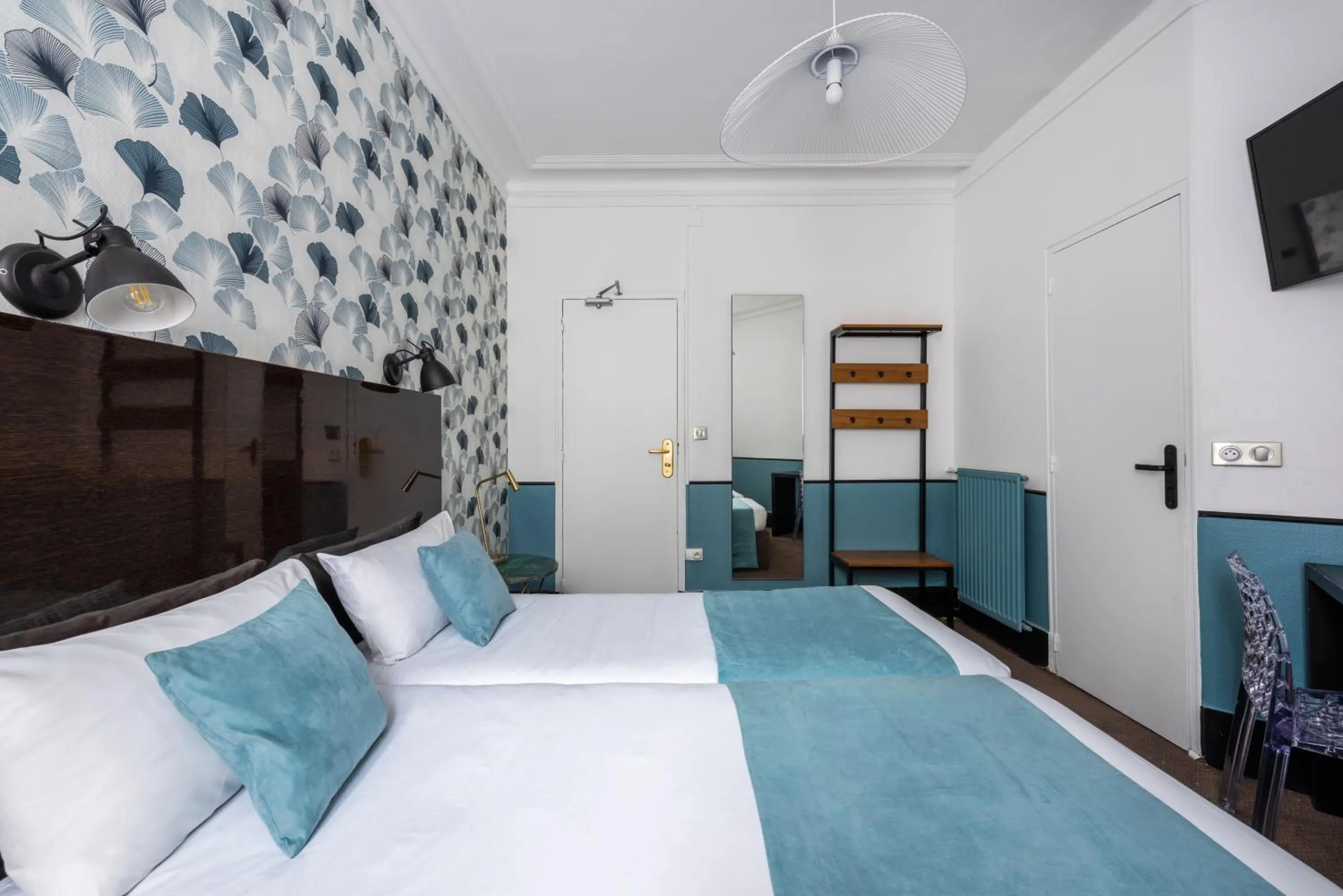 Bed in Lennon by Avalon Hotel Paris Gare du Nord