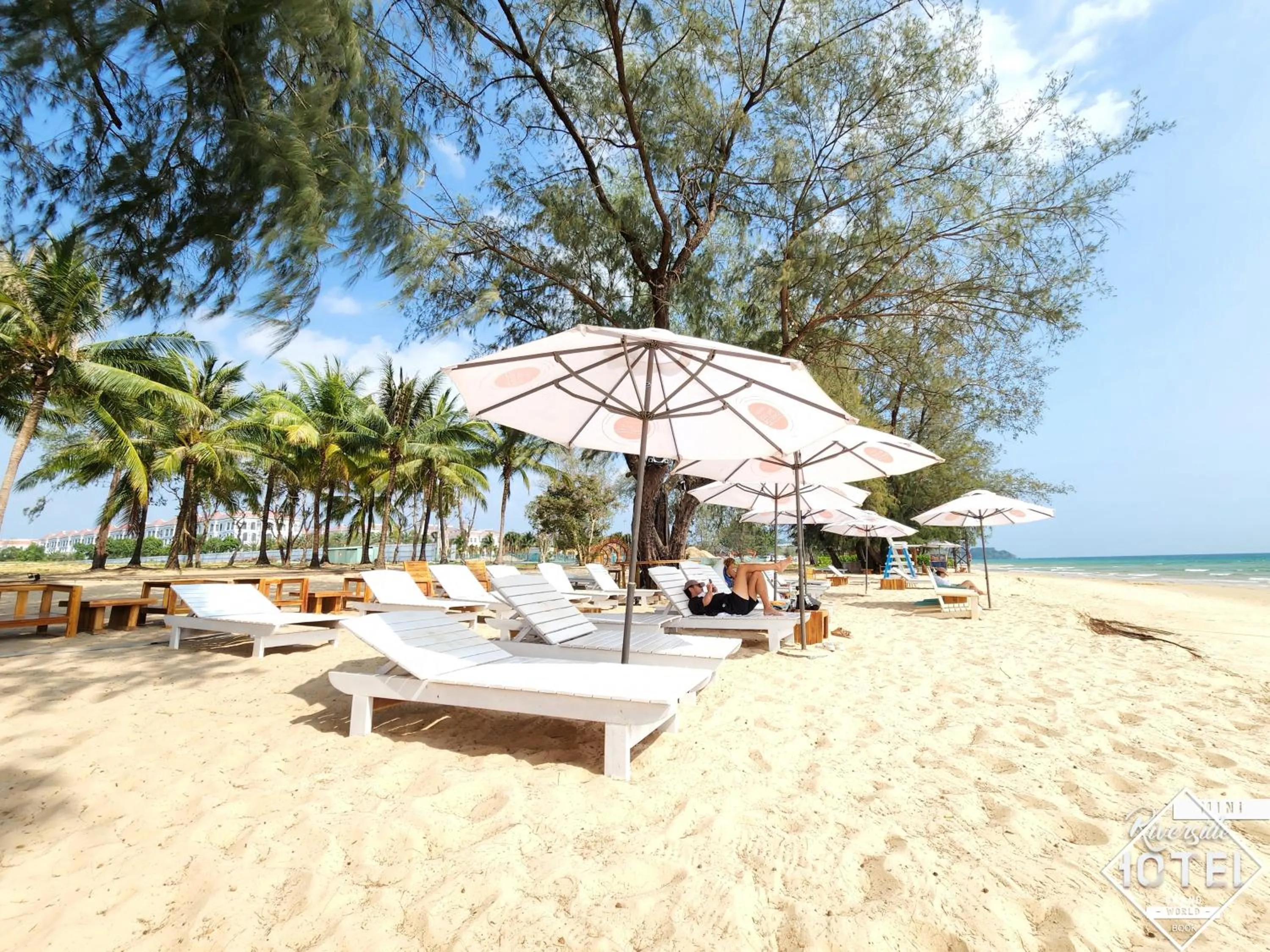 Beach in Riverside Mini Hotel Grand World Phu Quoc