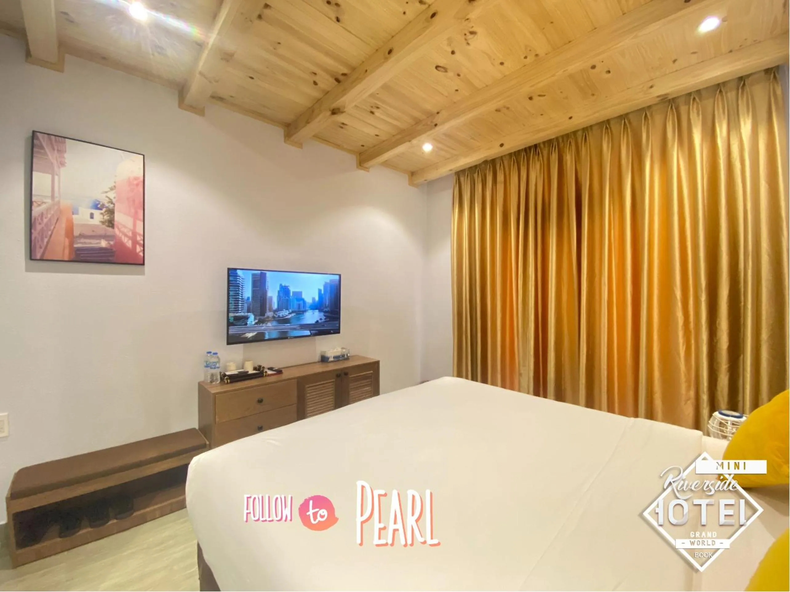 Bedroom, Bed in Riverside Mini Hotel Grand World Phu Quoc