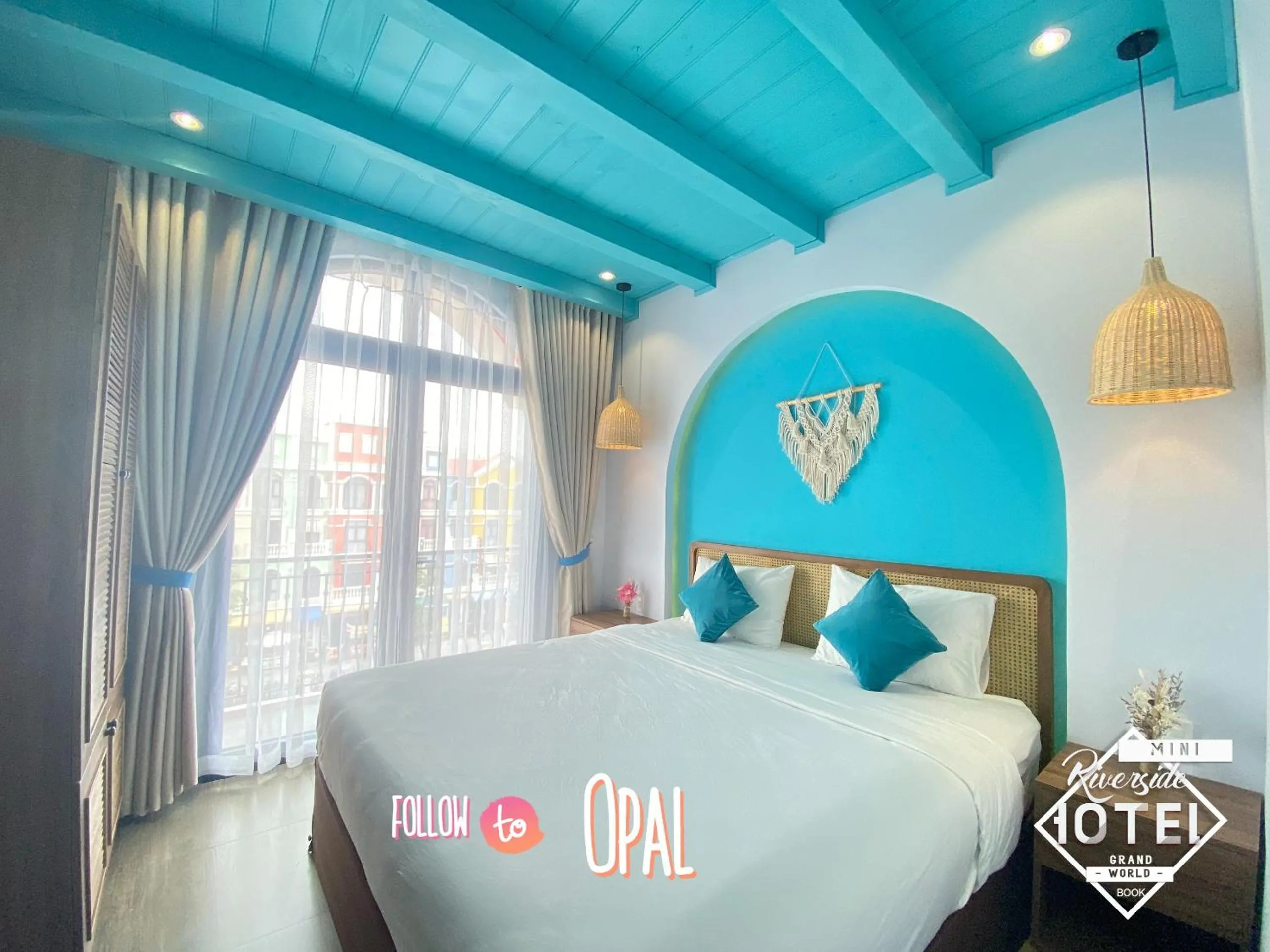 Bedroom, Bed in Riverside Mini Hotel Grand World Phu Quoc