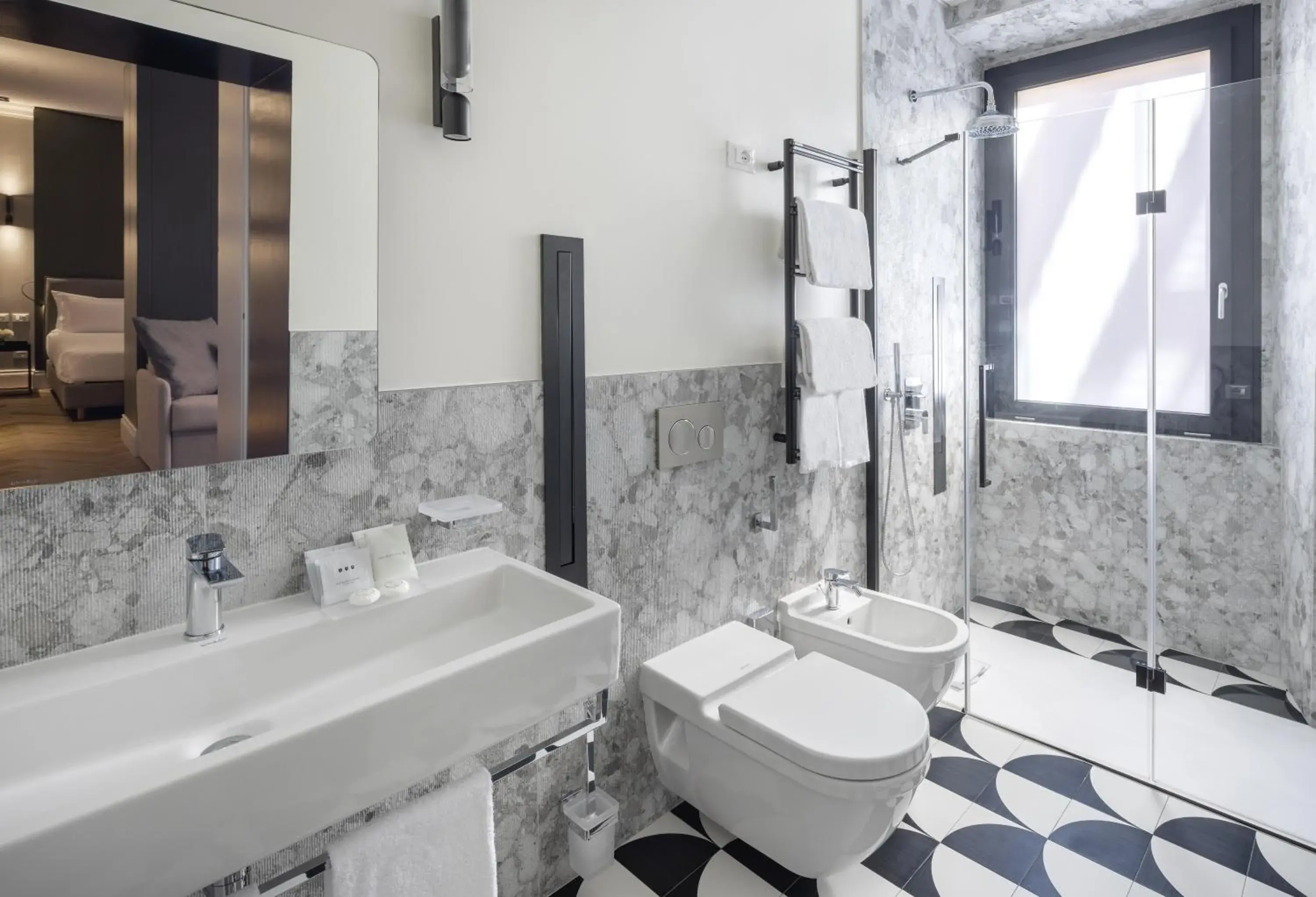 Bathroom in UNA Hotels Galles Milano Bathroom in UNA Hotels Galles Milano