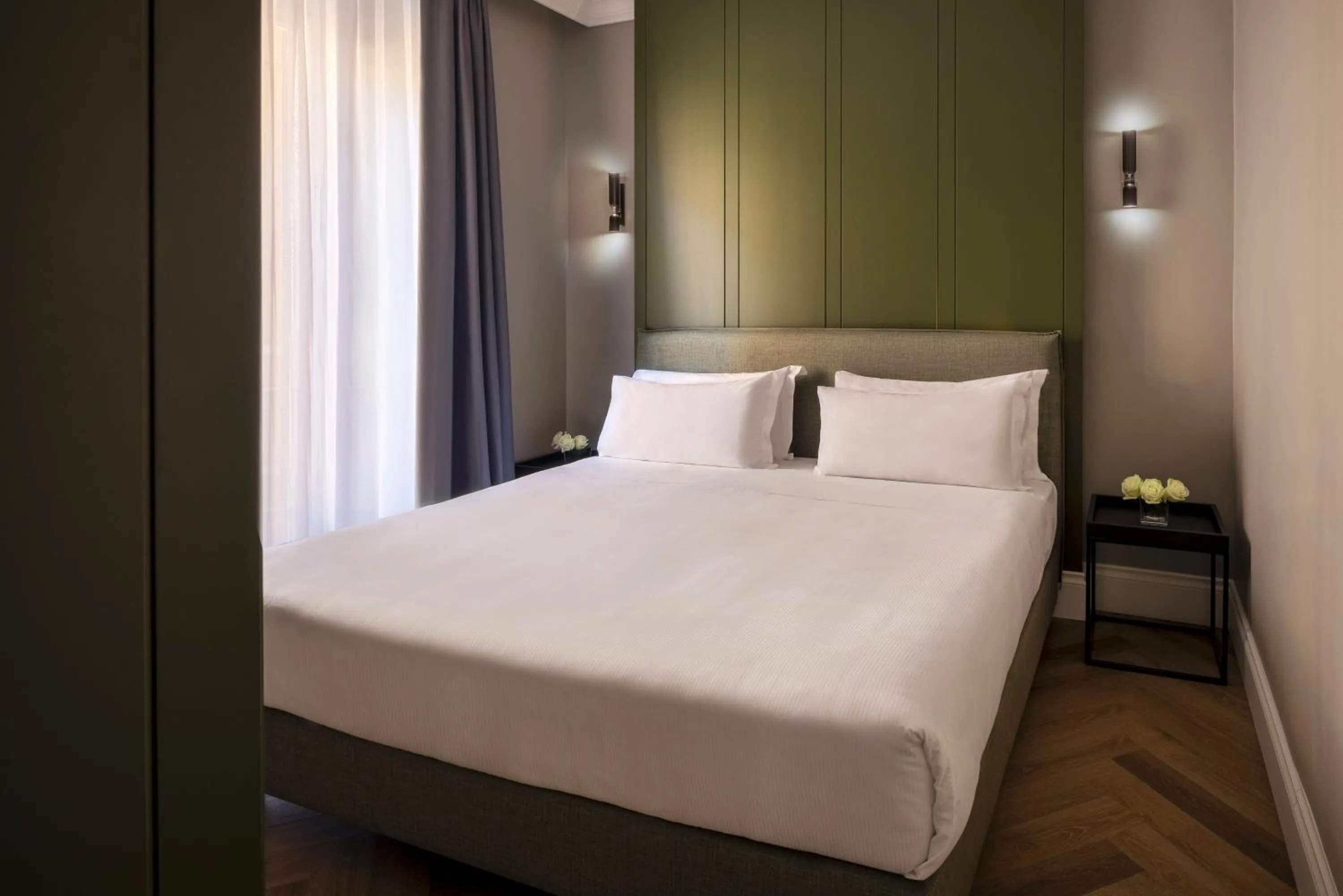 Bed in UNA Hotels Galles Milano