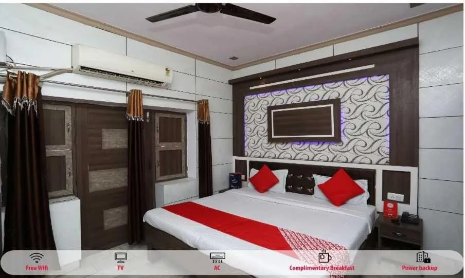 Bedroom, Bed in Hotel O Vanshika