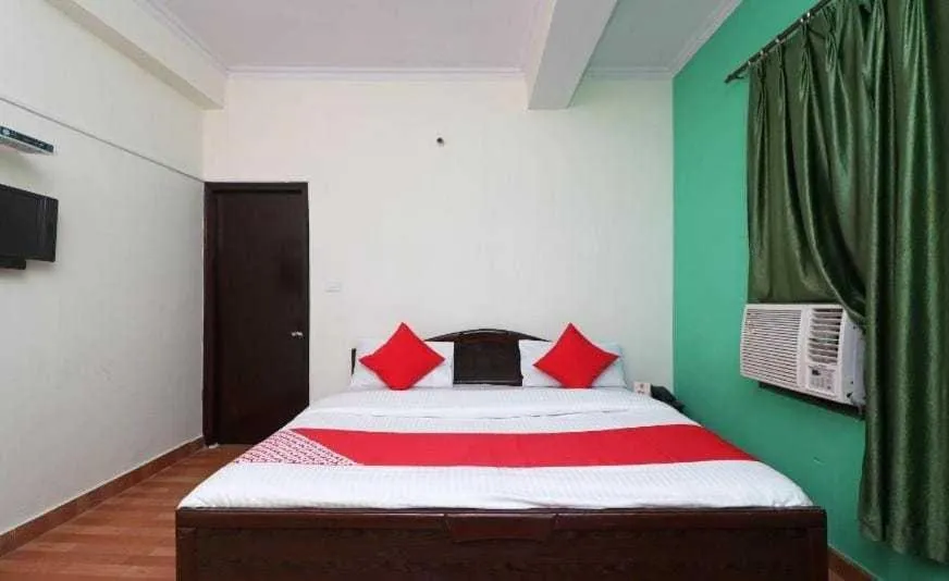 Bedroom, Bed in Hotel O Vanshika