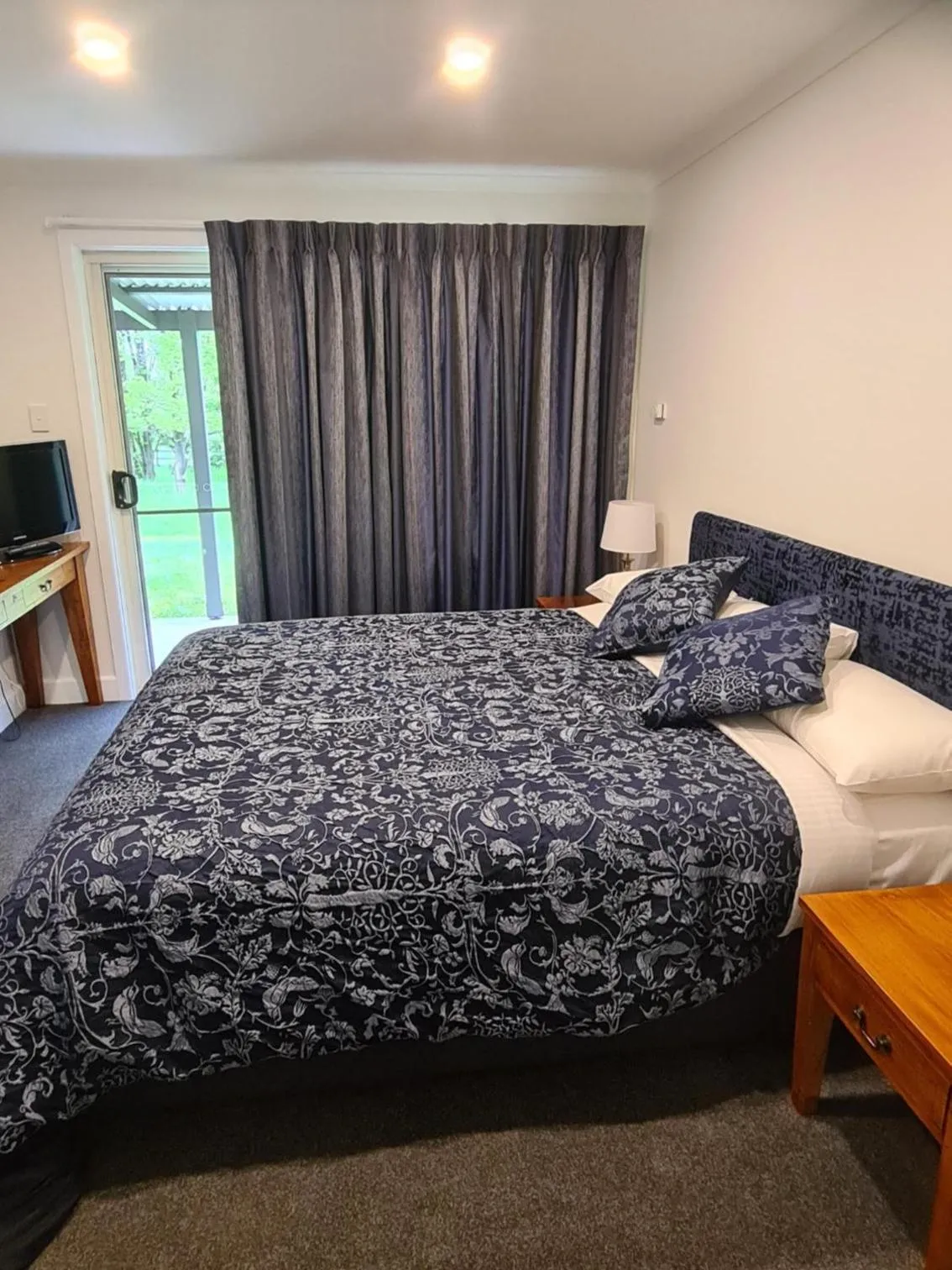 Bed in Moore Park Apartments