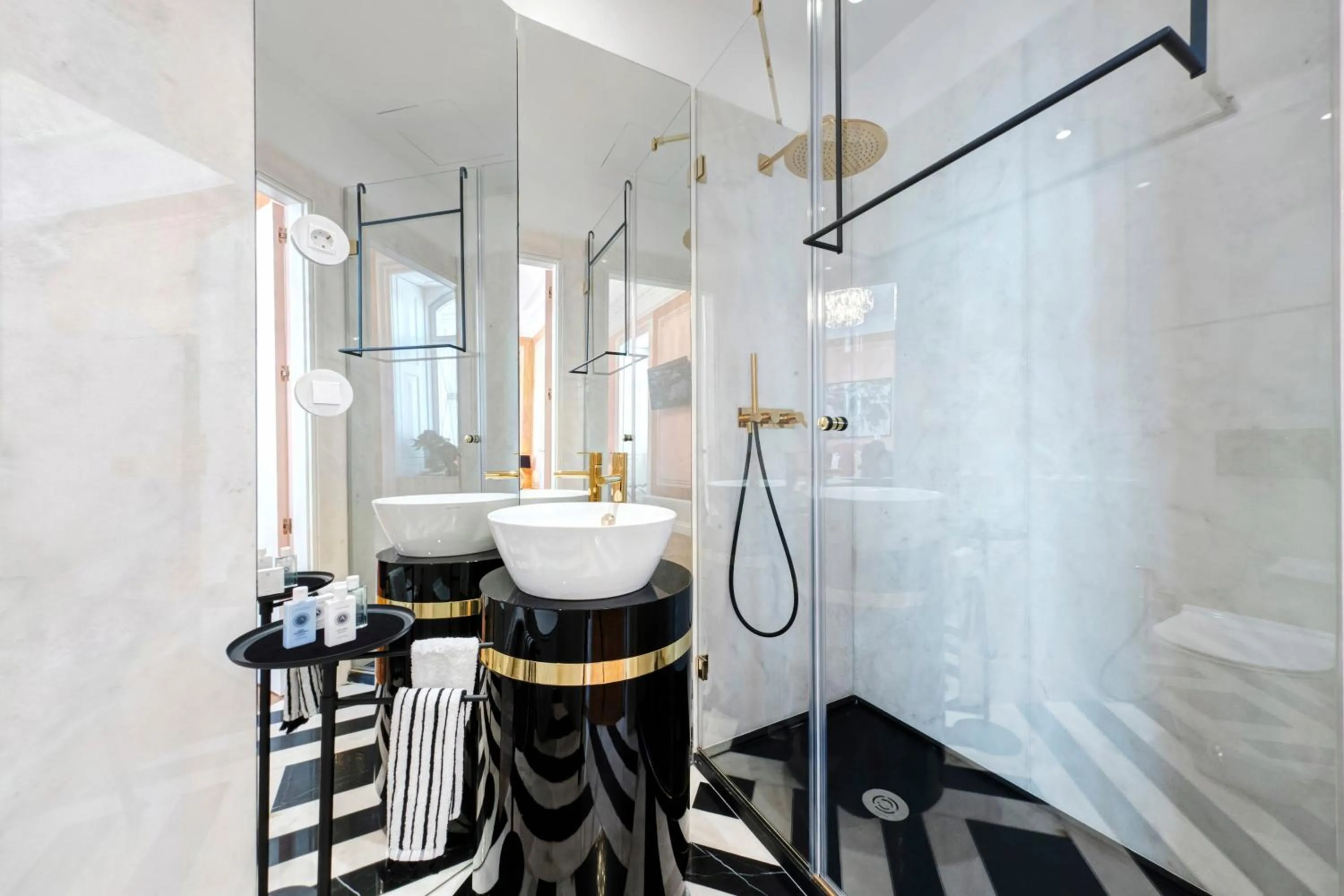 Bathroom in 1877 Estrela Palace