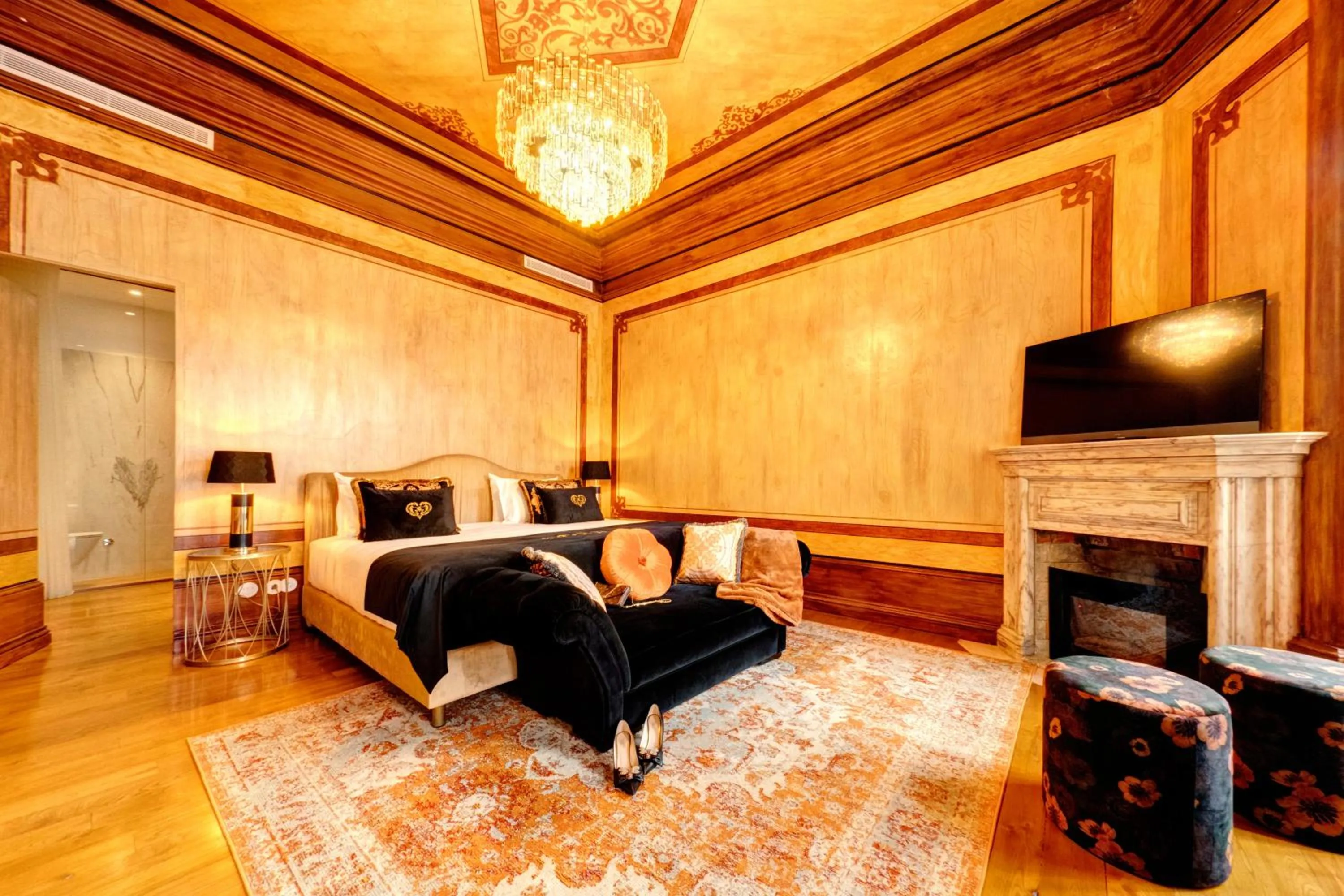 Bedroom in 1877 Estrela Palace