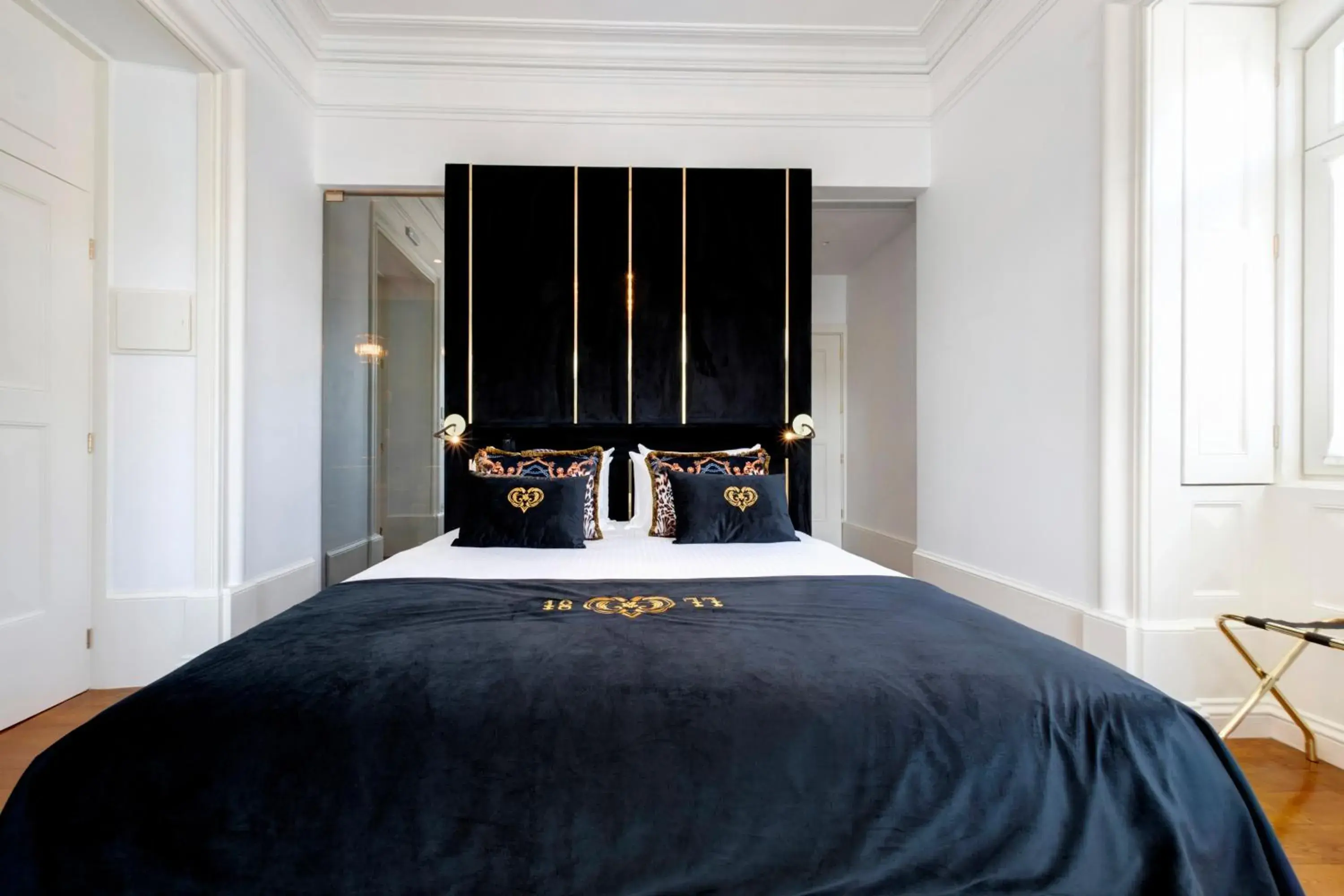 Bed in 1877 Estrela Palace Bed in 1877 Estrela Palace