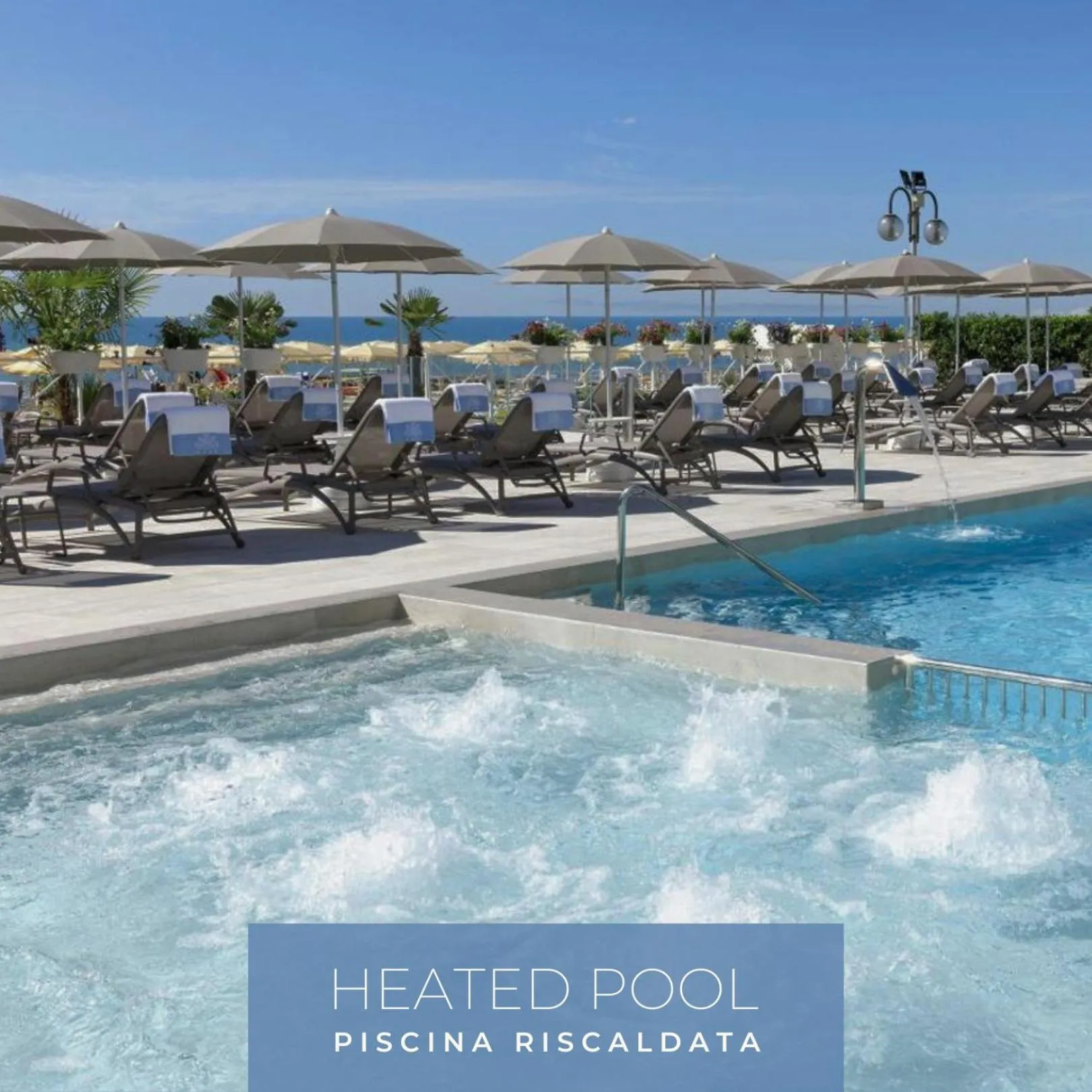 Pool view in Hotel Cavalieri Palace & Suites