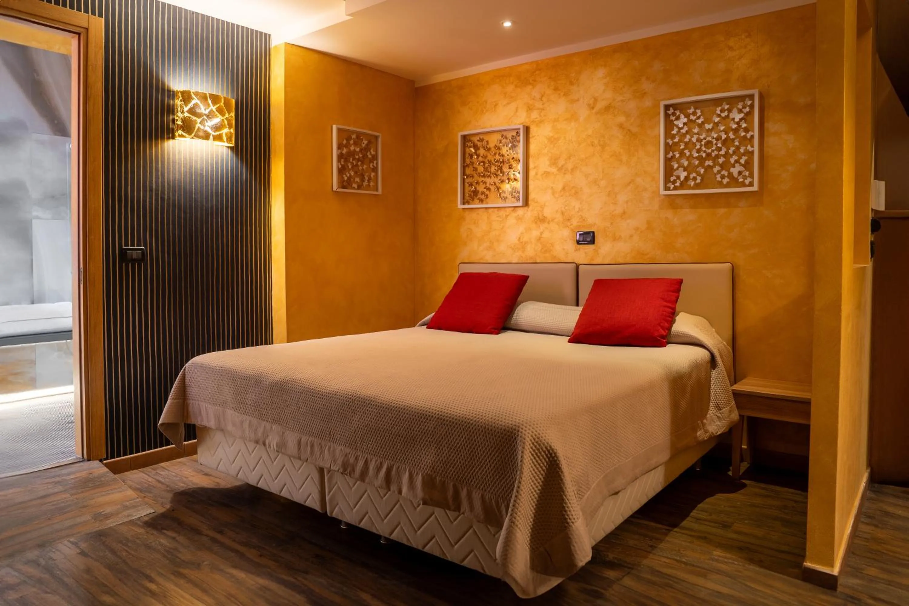 Bedroom, Bed in Hotel Il Guercino