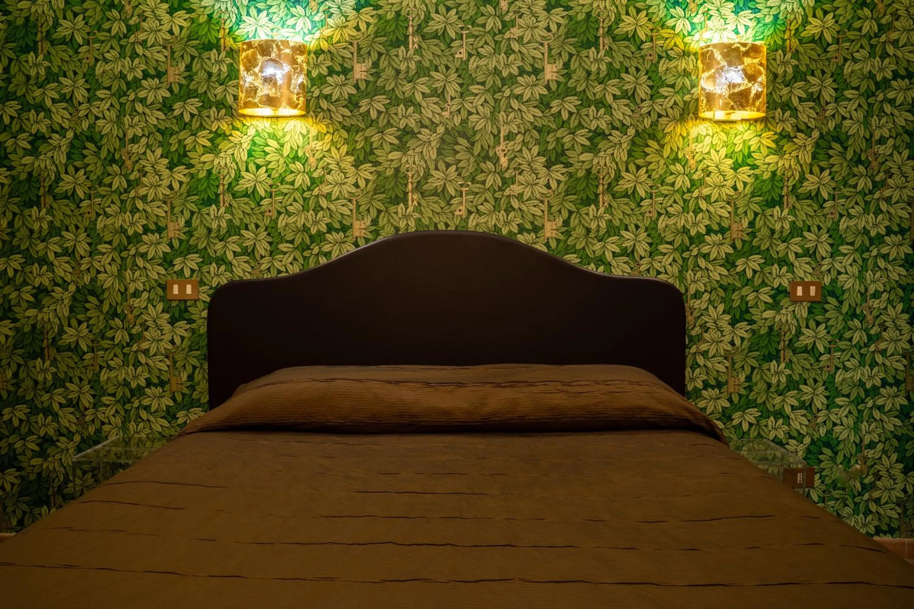 Bed in Hotel Il Guercino