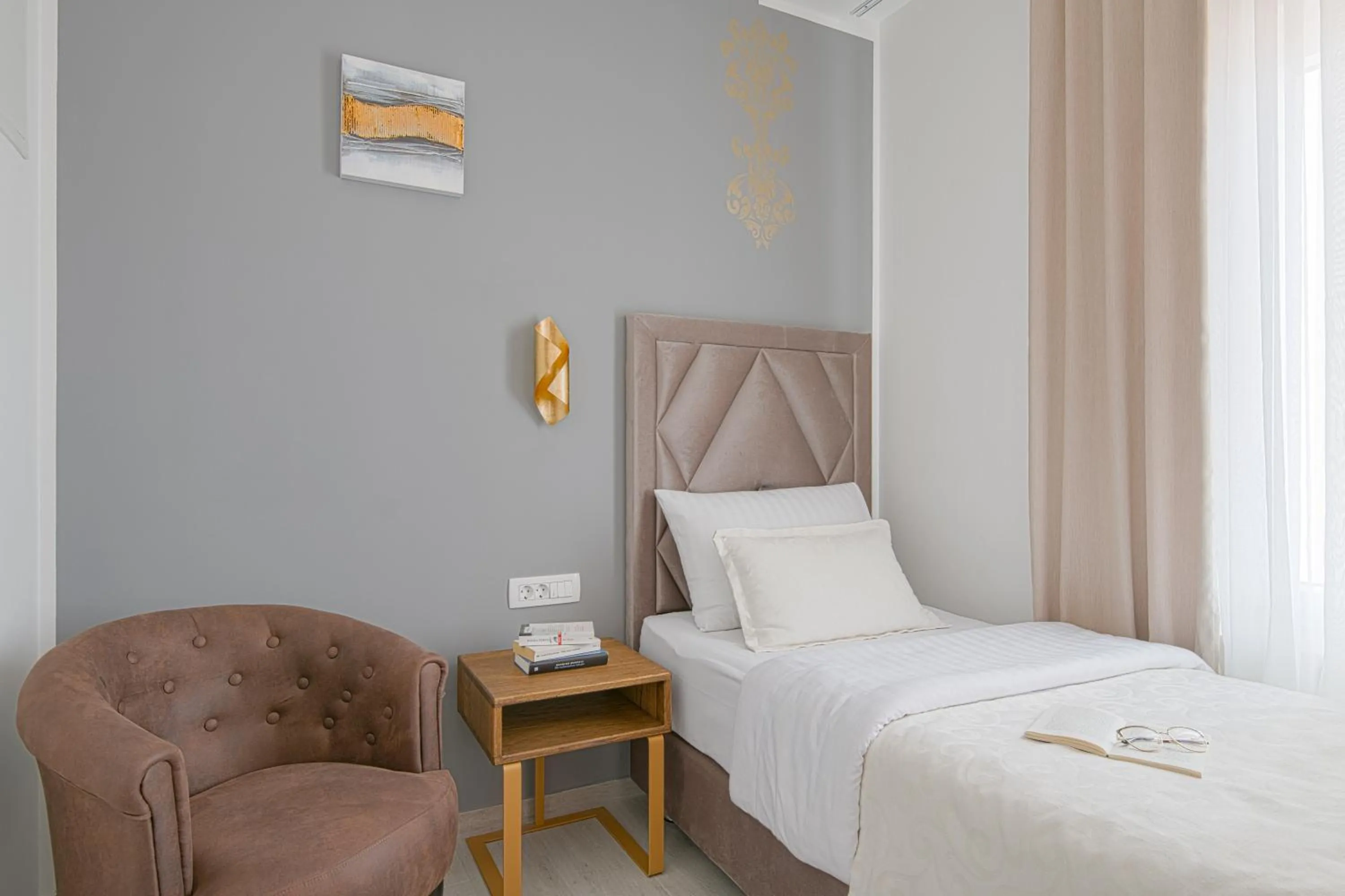 Bed in Heritage Hotel Stypia