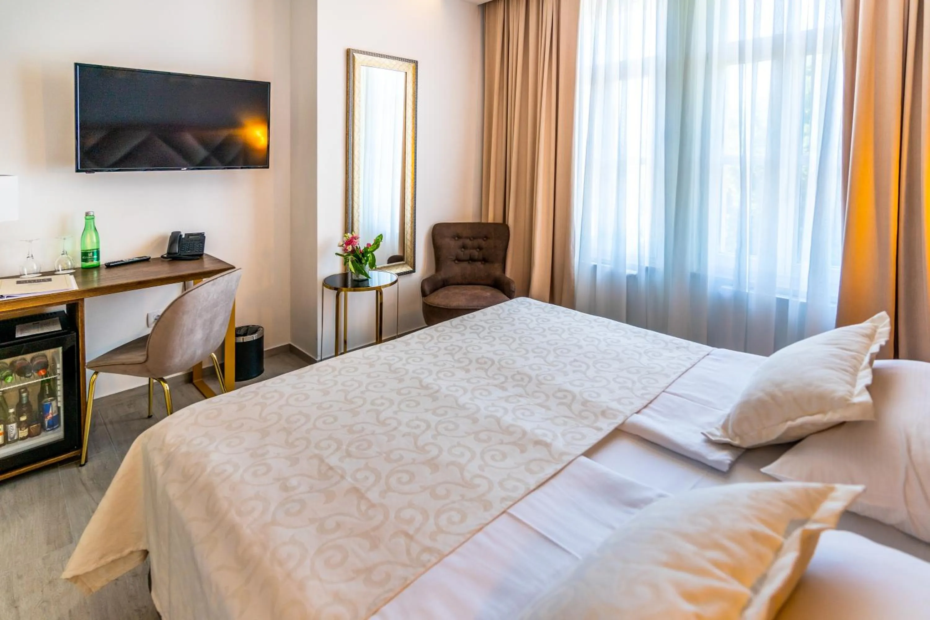 Bed in Heritage Hotel Stypia