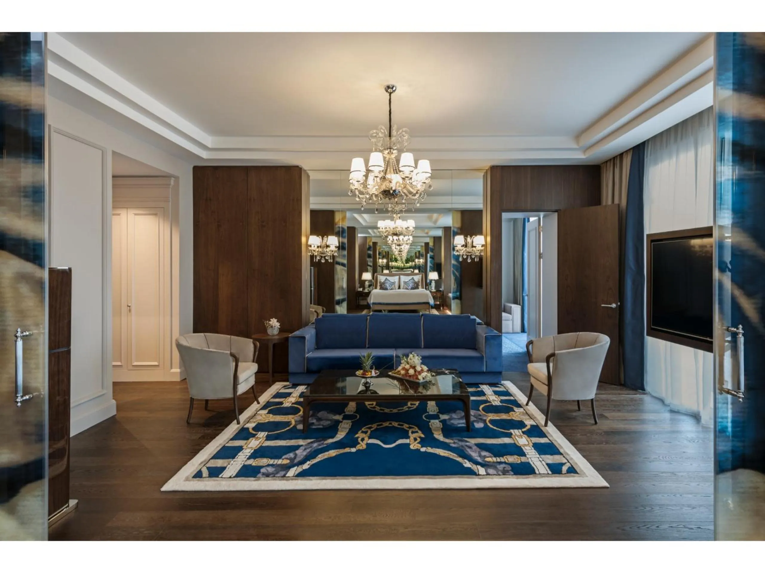 Communal lounge/ TV room in Kaya Palazzo Resort & Casino