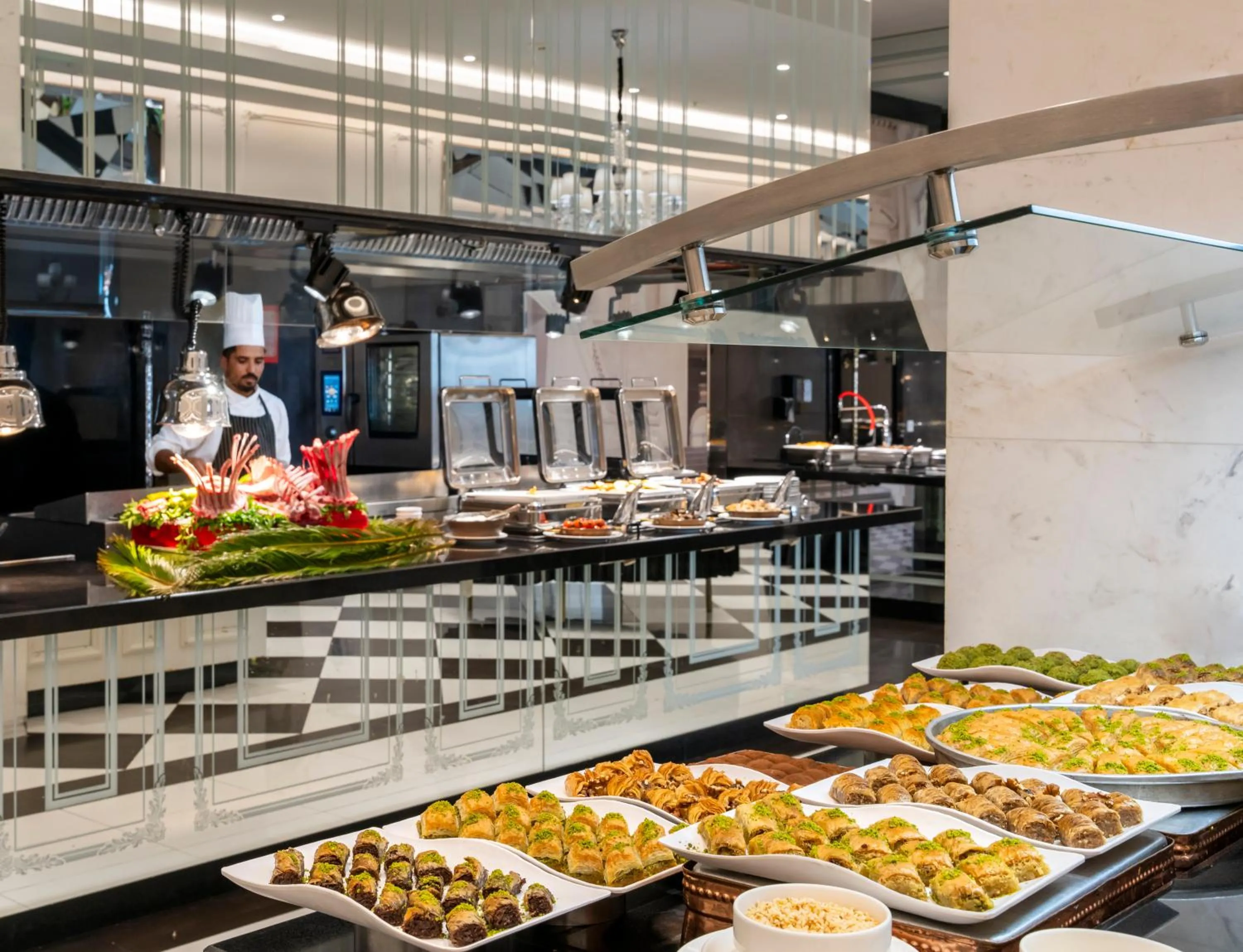 Restaurant/places to eat in Kaya Palazzo Resort & Casino