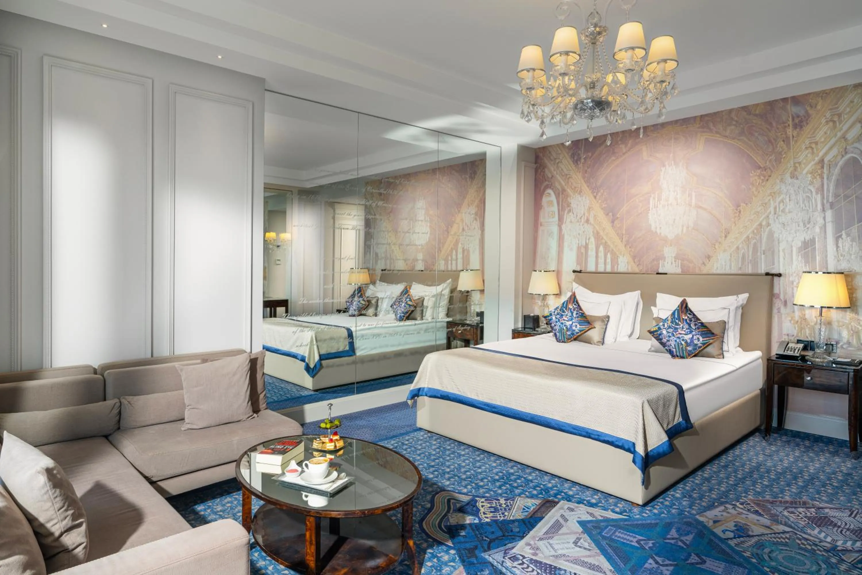 Bed in Kaya Palazzo Resort & Casino