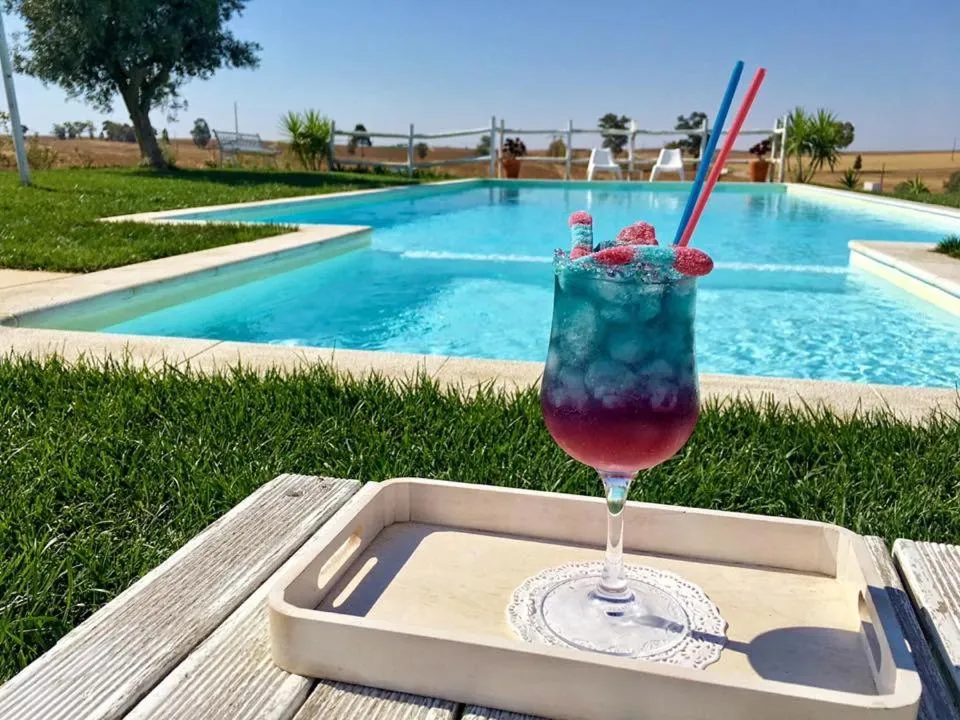 Lounge or bar in Monte dos Poços