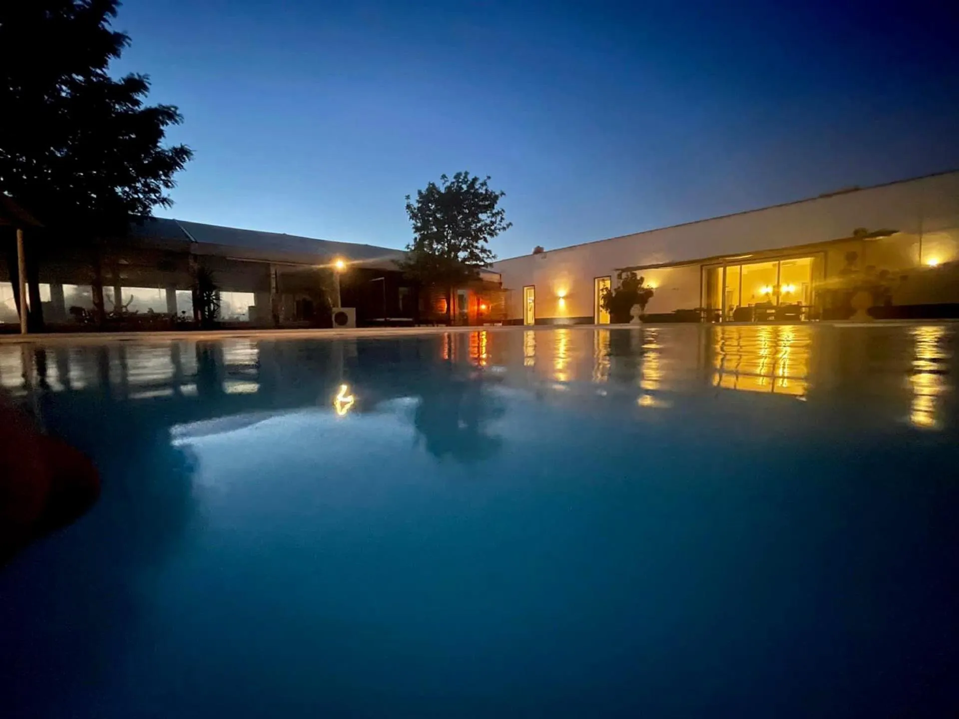 Swimming pool in Monte dos Poços