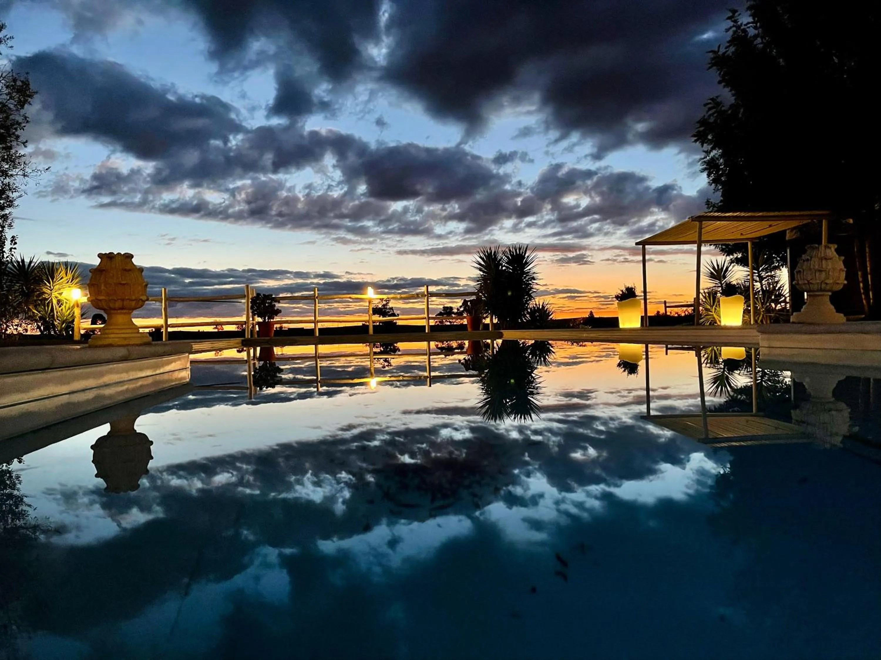 Swimming pool in Monte dos Poços