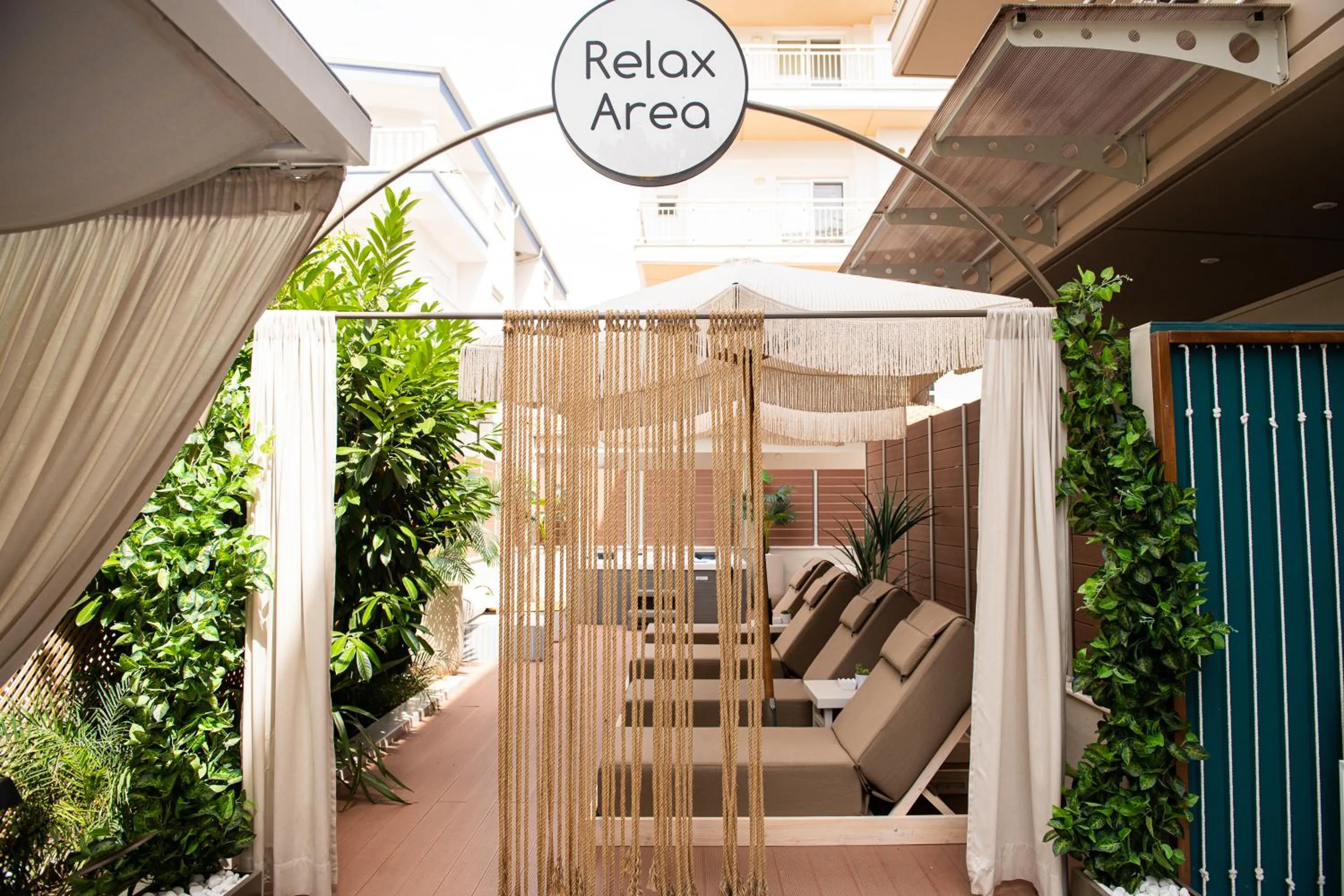 Area and facilities in ELLE Rooms & Suites