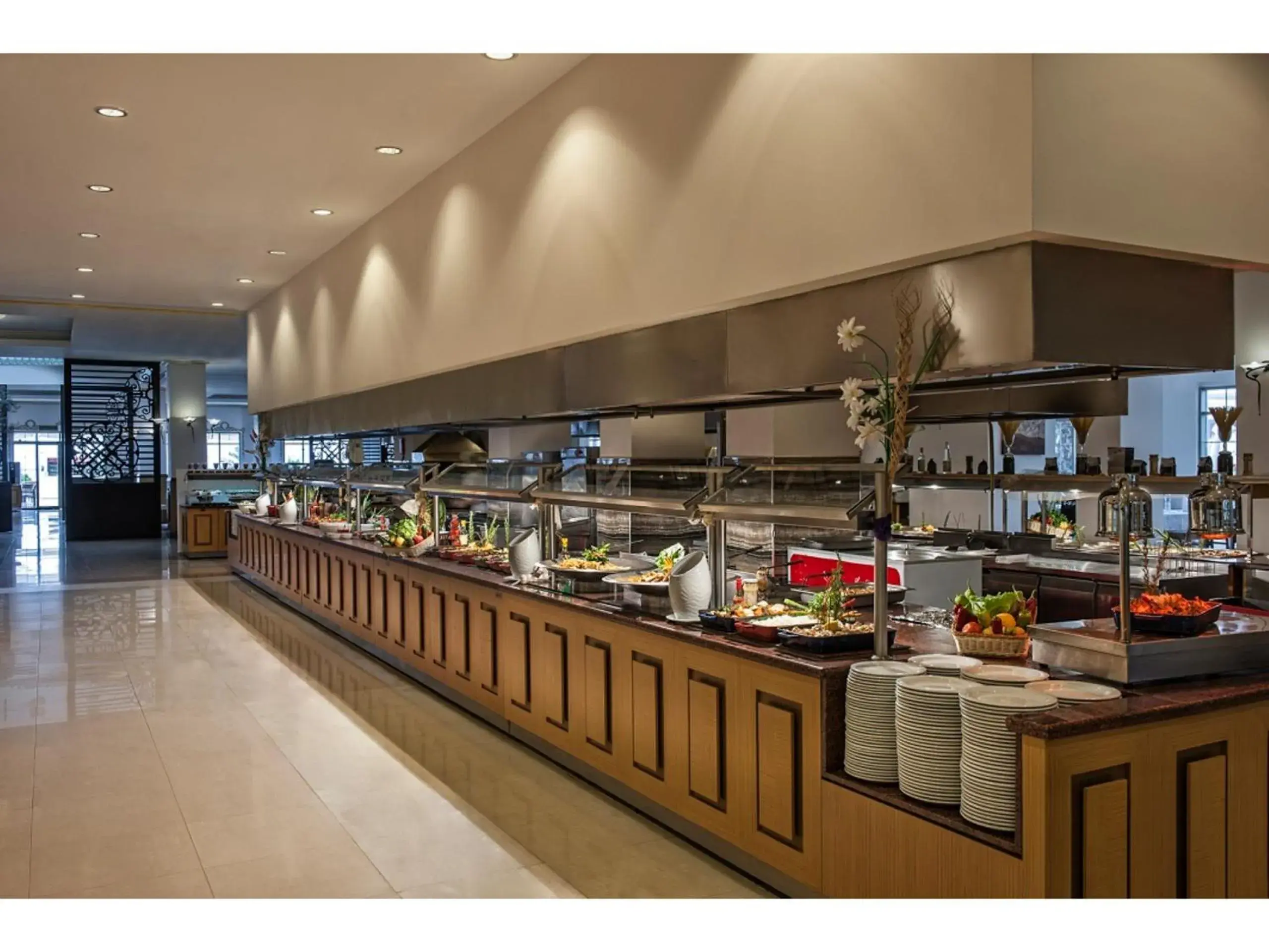 Restaurant/places to eat in Kaya Artemis Resort & Casino Restaurant/places to eat in Kaya Artemis Resort & Casino