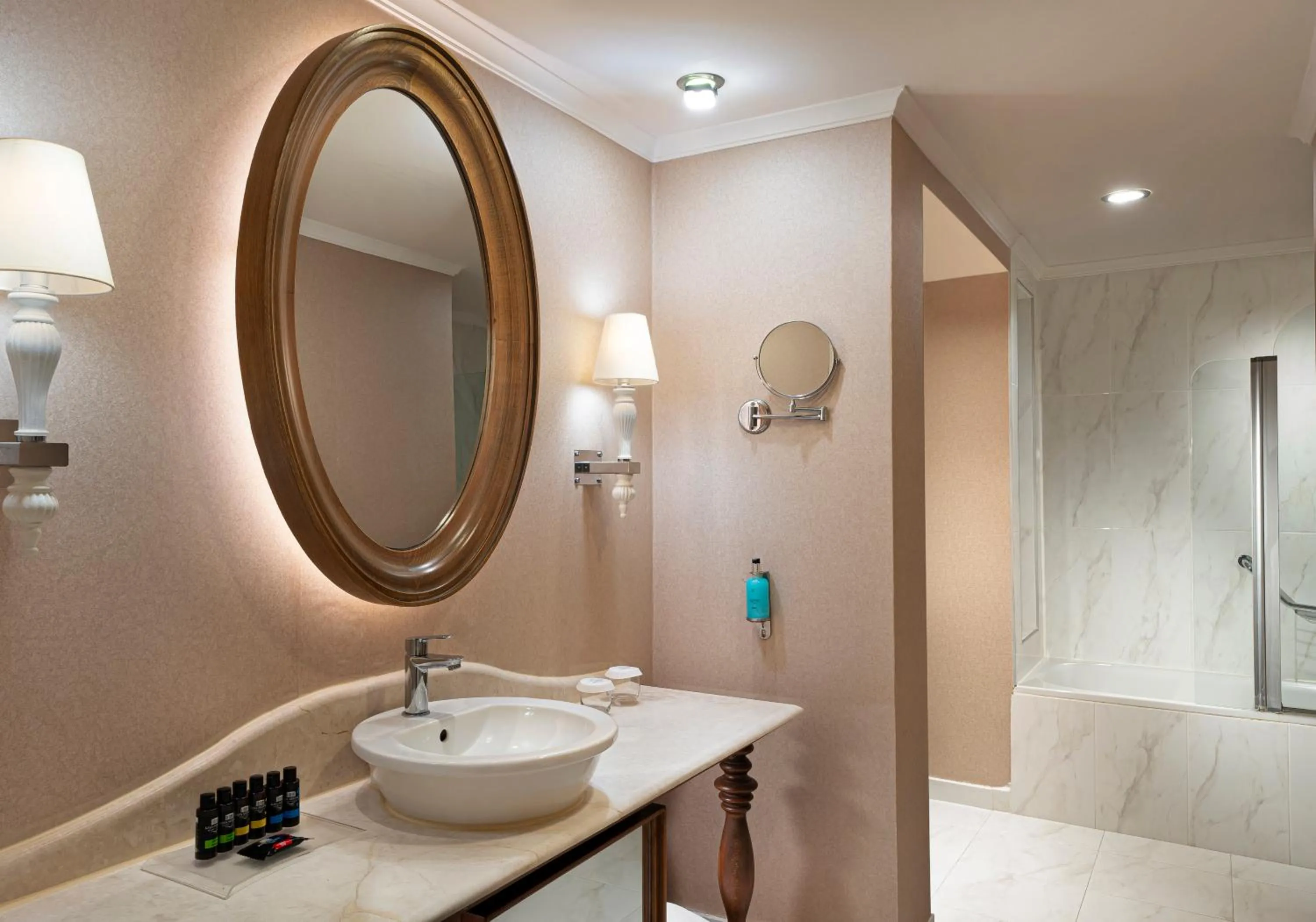 Kaya Artemis Resort & Casino