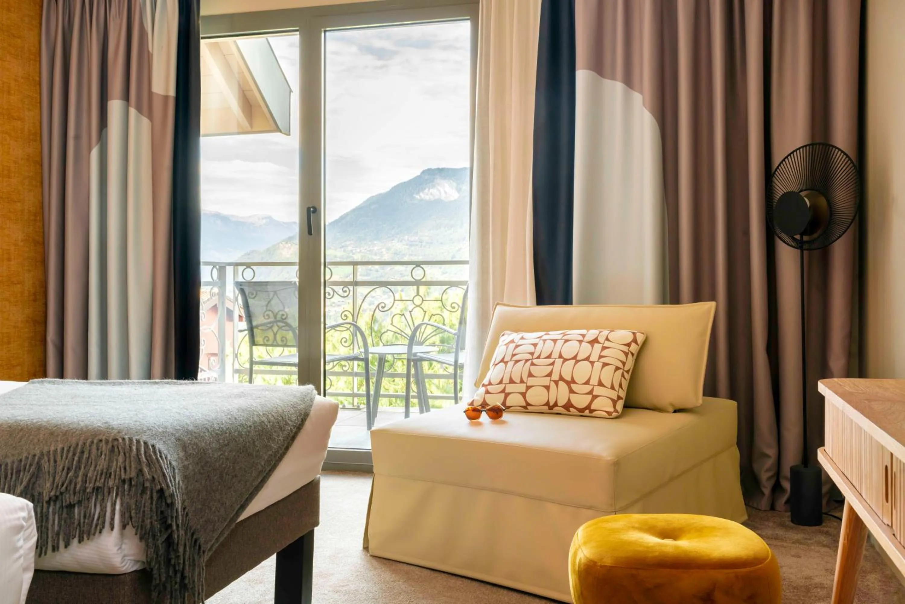 Bedroom, Bed in Le Saint Gervais Hotel & Spa Handwritten Collection