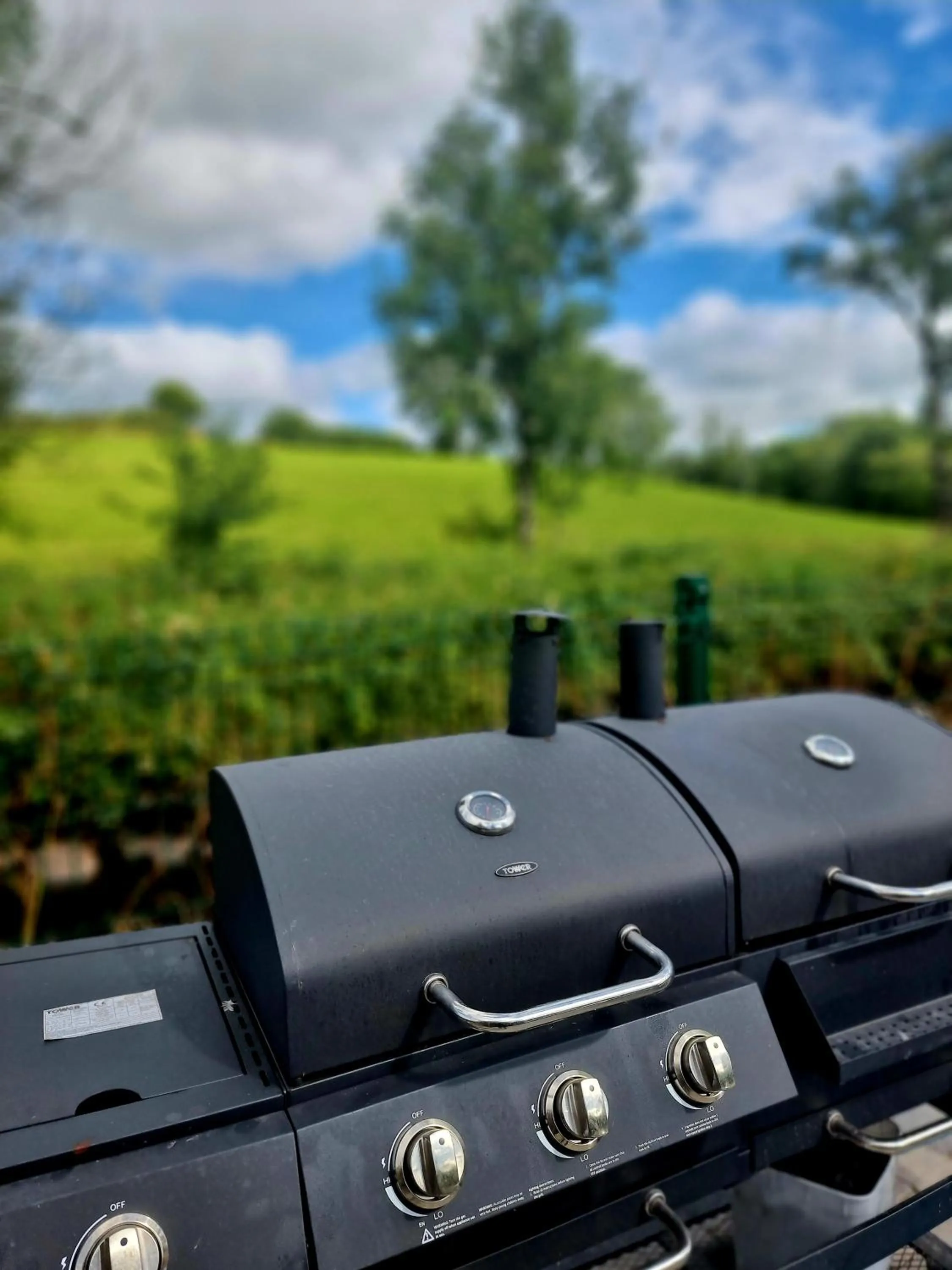 BBQ facilities in Walsh's Mill Lodges & Linen House
