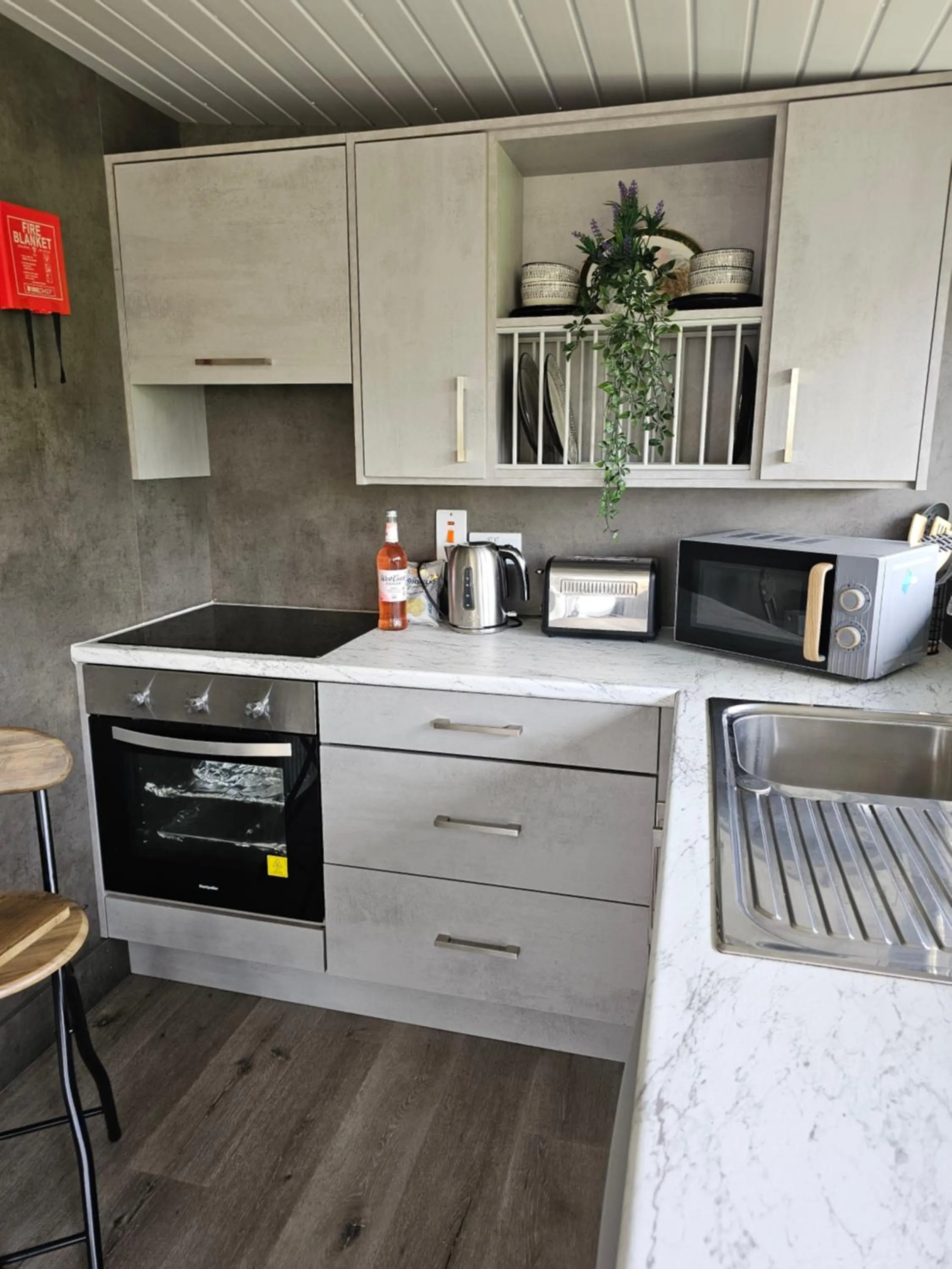 Walsh's Mill Lodges & Linen House