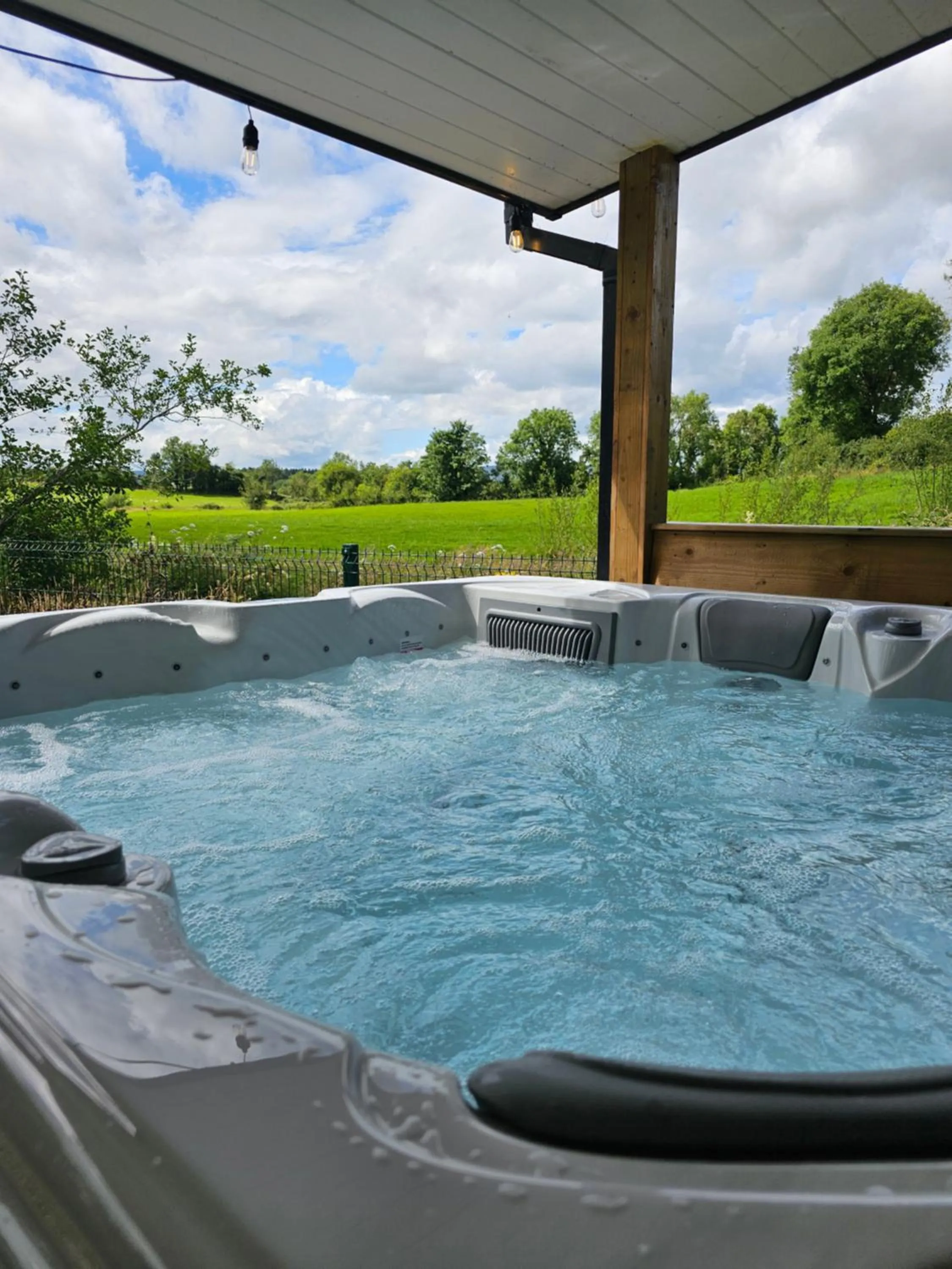 Walsh's Mill Lodges & Linen House