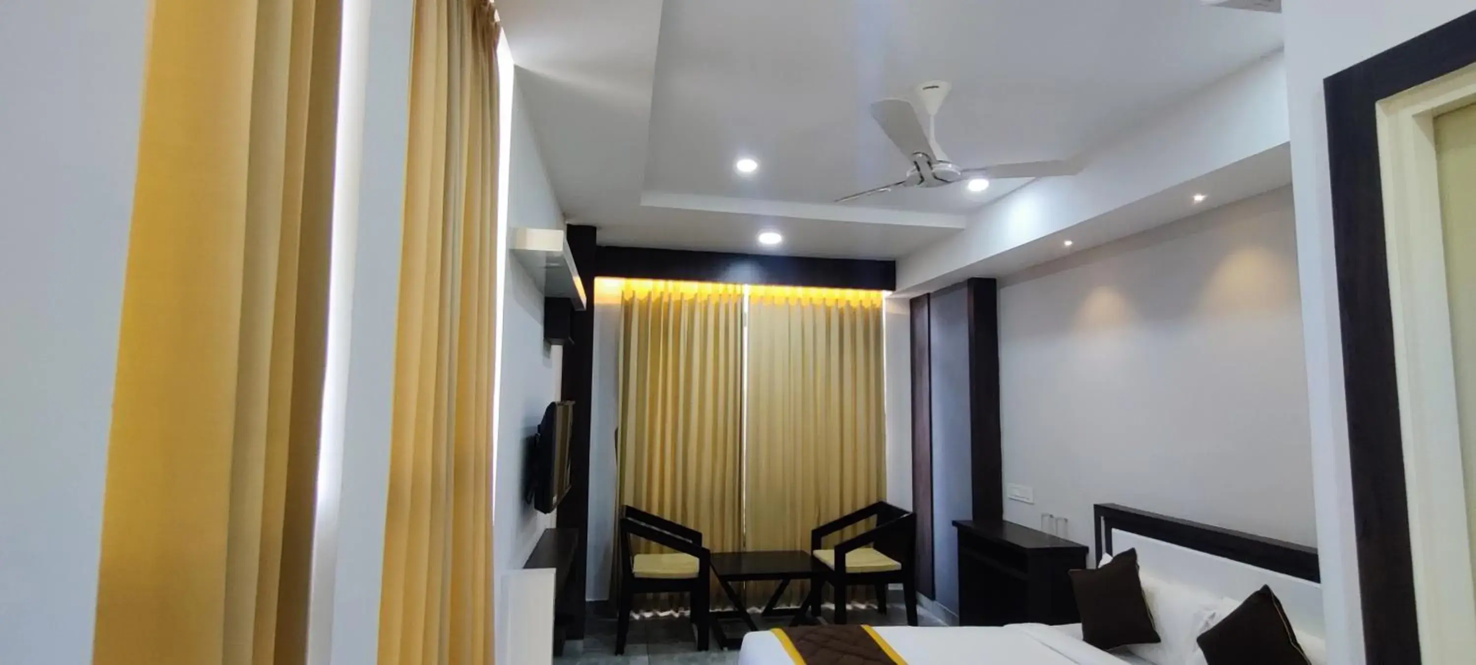 HOTEL ABOOZ HOTEL ABOOZ