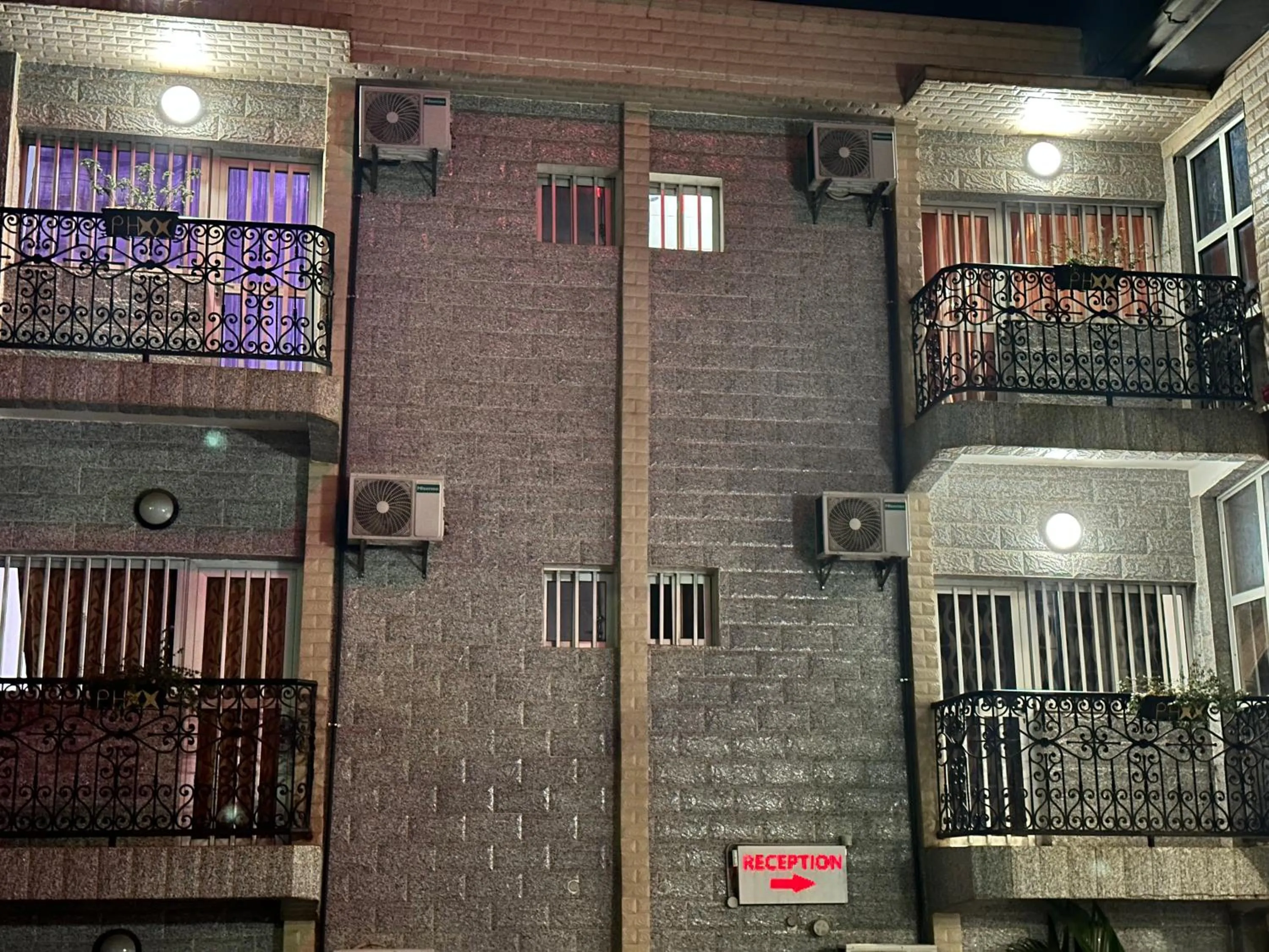 Balcony/Terrace in Prodiges Hôtel