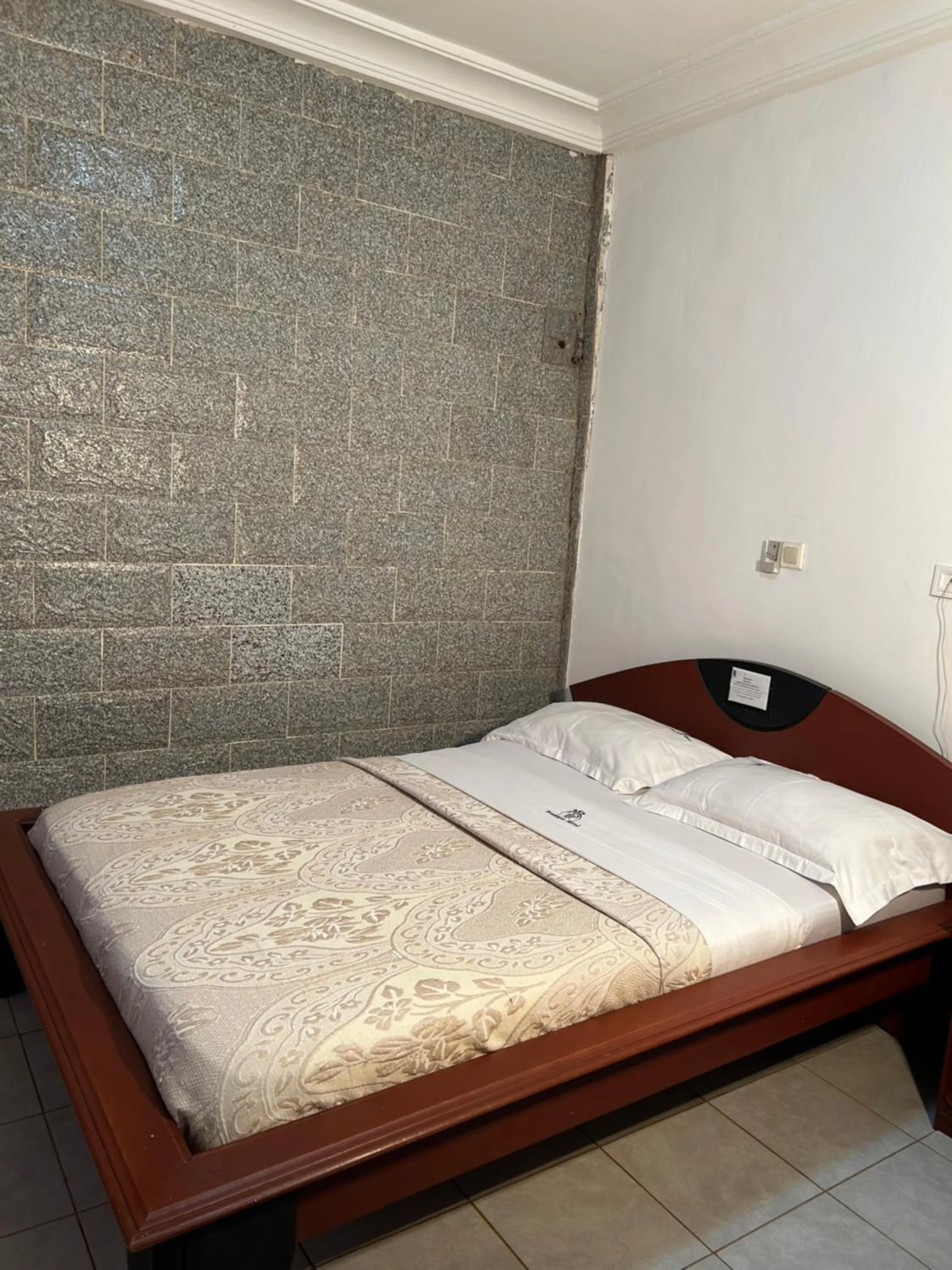 Bed in Prodiges Hôtel