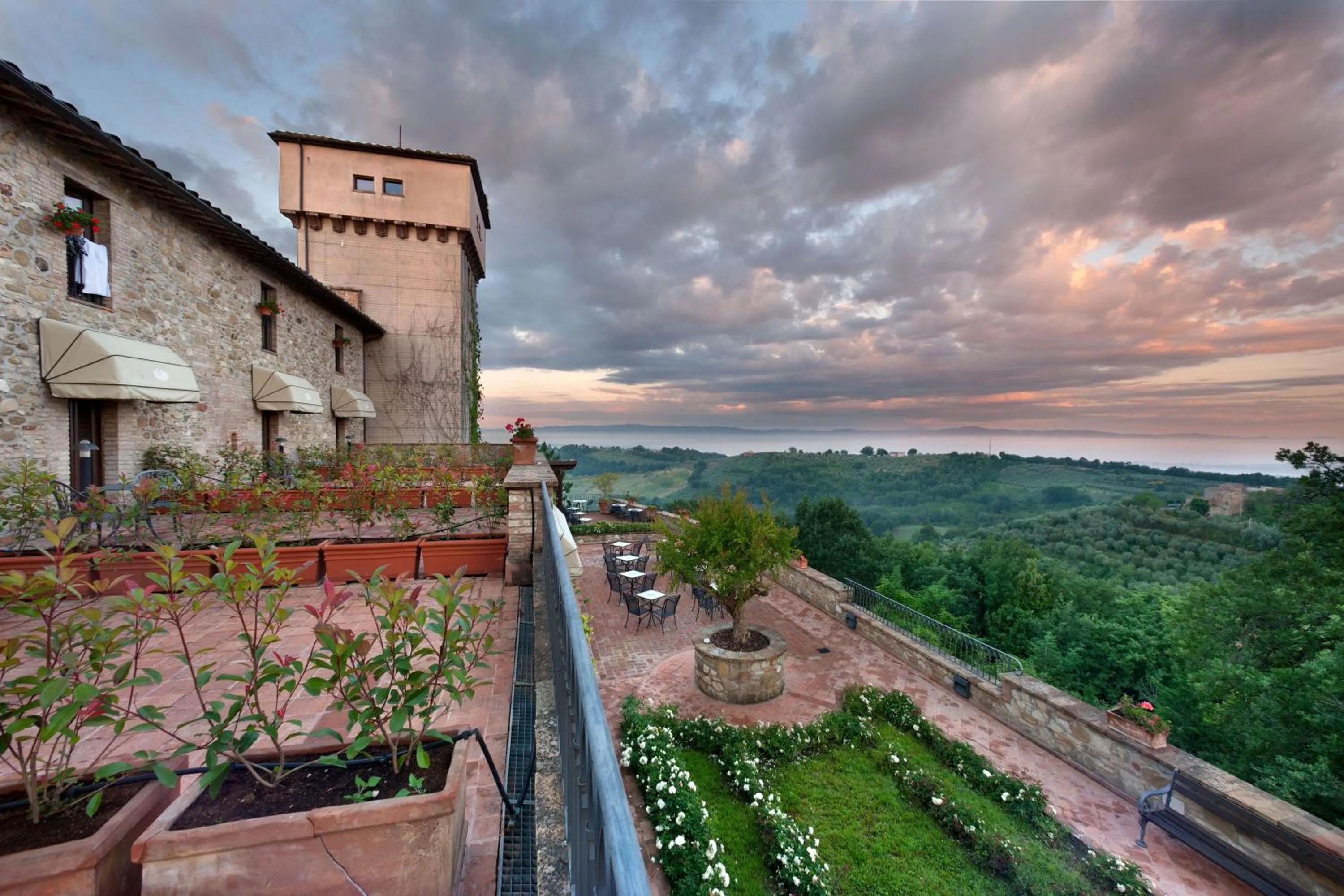Landmark view in Relais Il Canalicchio Country Resort & SPA