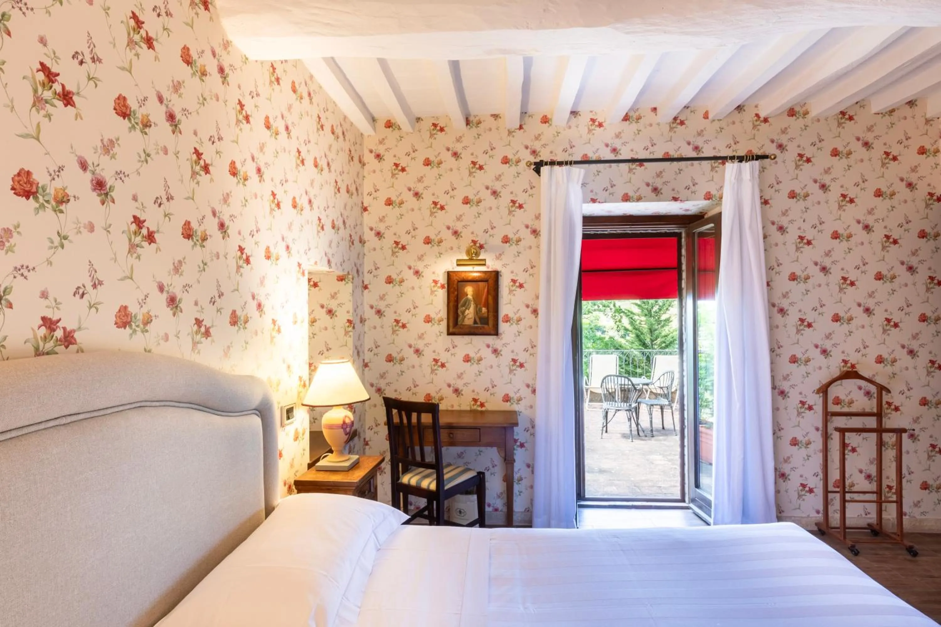 Bedroom, Bed in Relais Il Canalicchio Country Resort & SPA